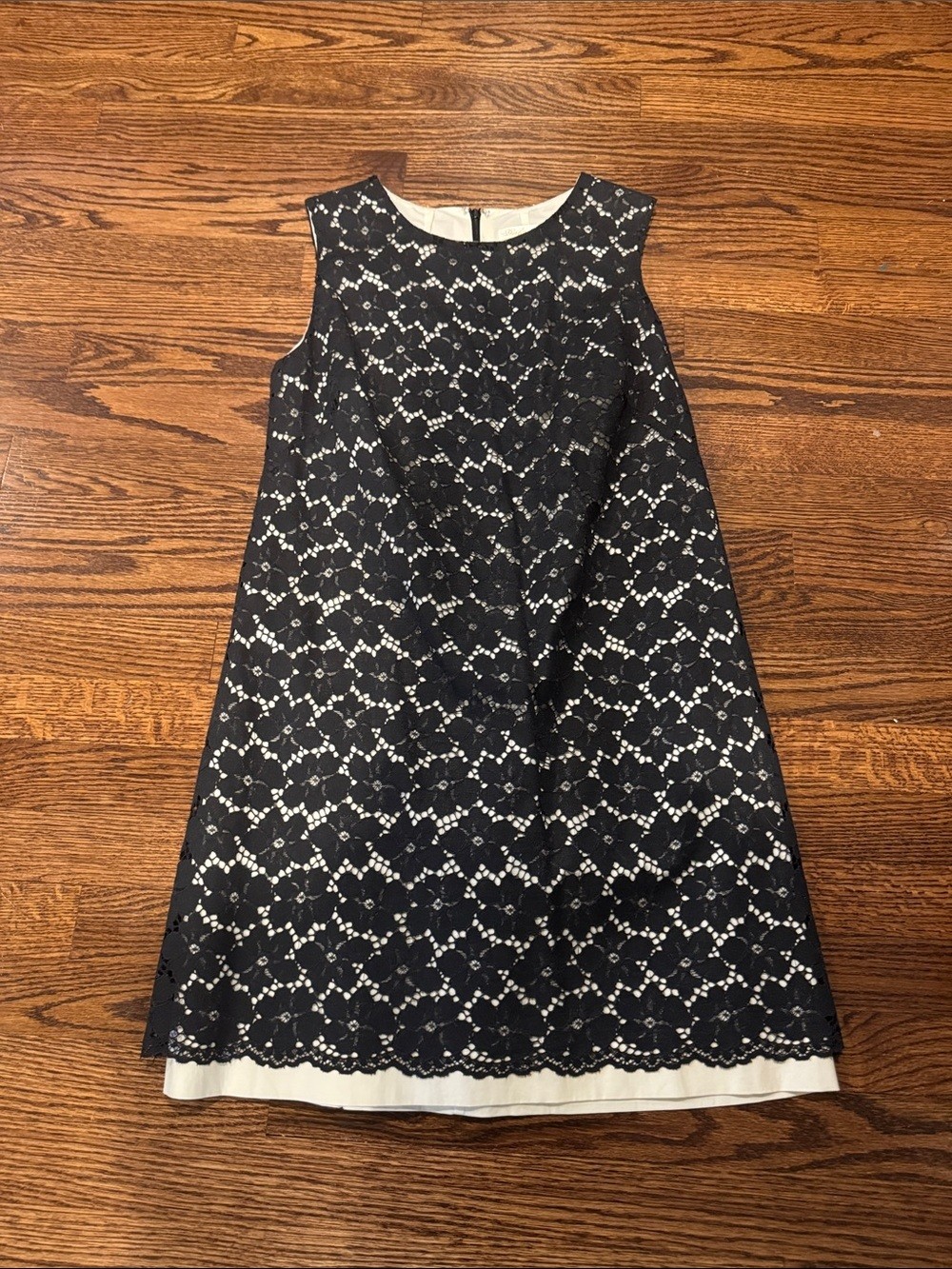 Shoshanna Black Floral Lace Over a White Cotton Poplin Sheath Dress Size 8