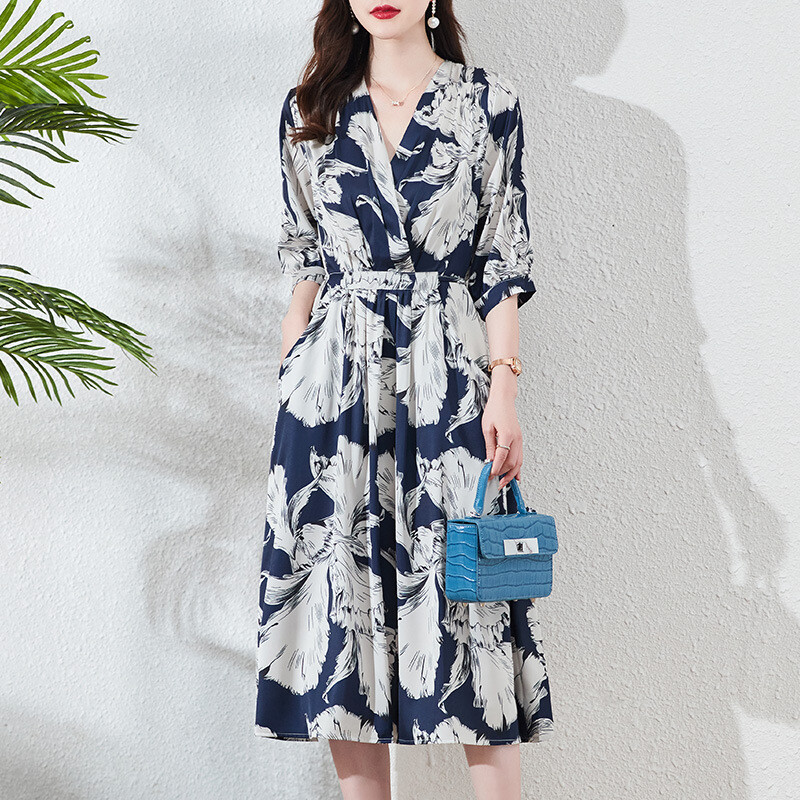100% Mulberry Silk Dress Women’s Mid Length Summer New Fashion V-neck Silk Dress