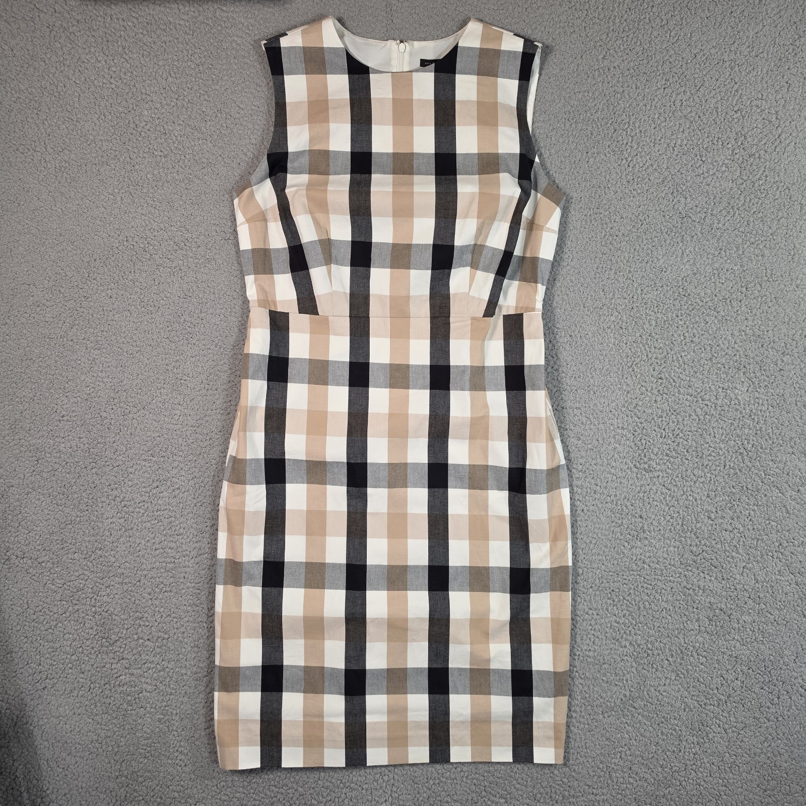 Ann Taylor Plaid Sleeveless Sheath Dress Womens 8 White Black Beige Lined Career