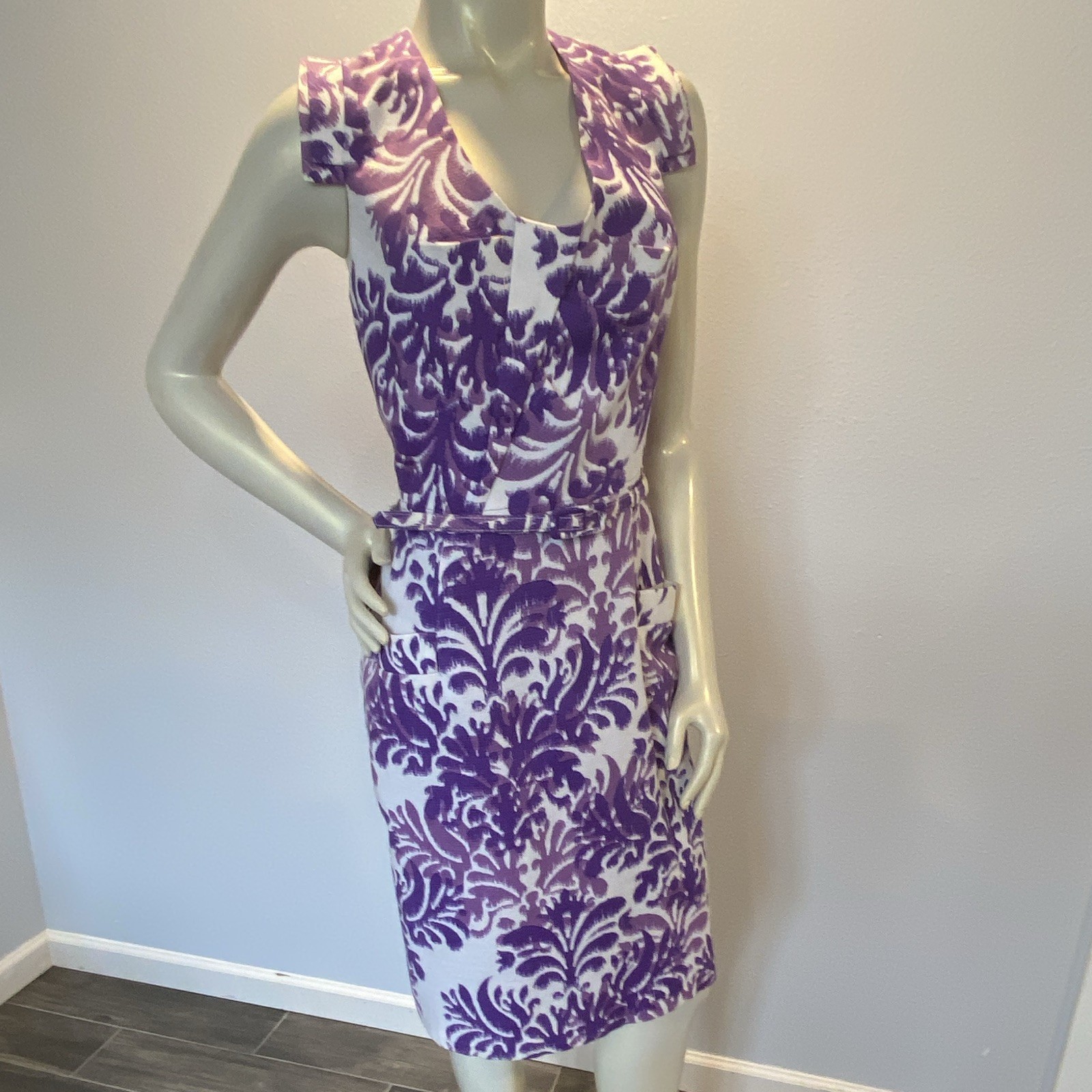 Adrianna Papell Purple White Floral Jacquard Scoop Neck Cap Sleeve Sheath 14