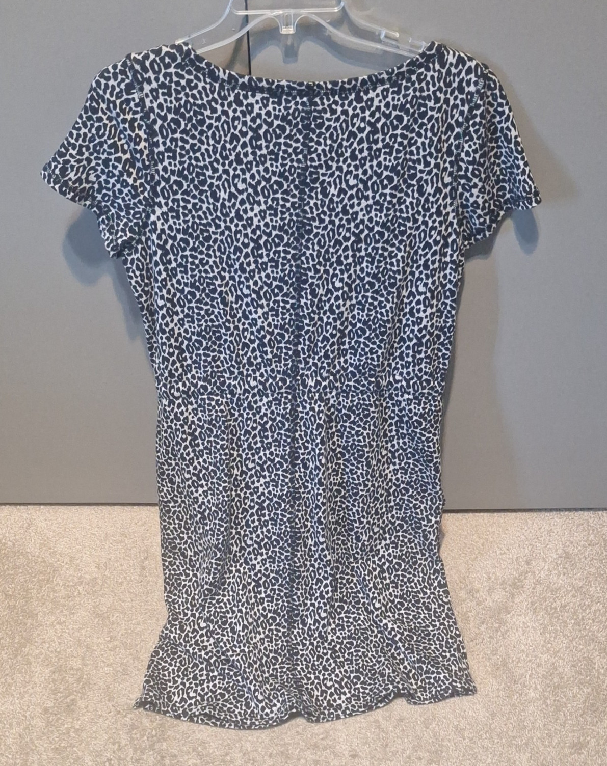 T By Talbots Animal Print Jersey Split Neck Dress Women’s MP, Pull Over, Stretch