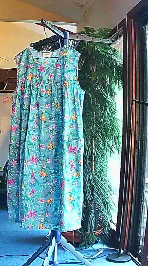 SLEEVELESS SUNDRESS FLORAL PRINT WITH BLUE/GREEN BACKGROUND