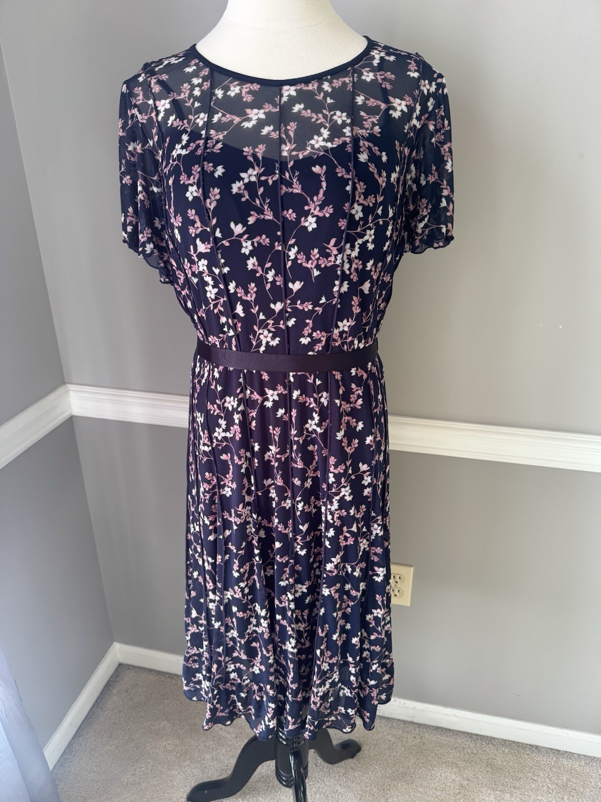 Jessica Howard Women’s Navy Pink Floral Fit & Flare Dress Round Neck 12