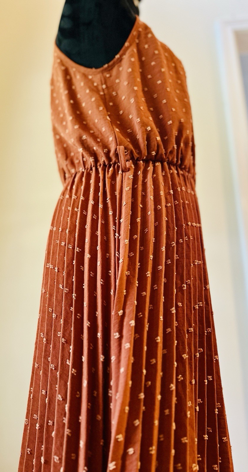 PrettyGarden NWT Chic Burnt Orange Swiss Dot Pleated Tie Waist Halter Dress Sz L