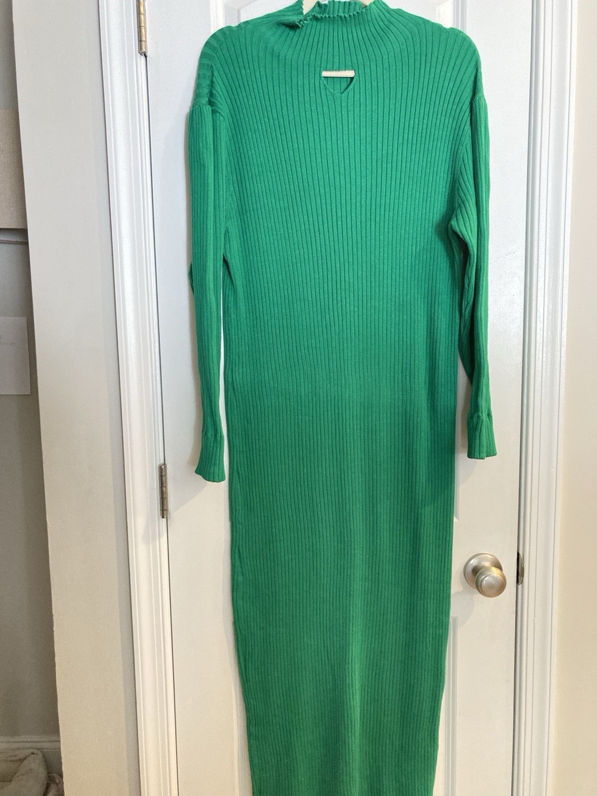 BLANK London Sweater Dress Kelly Green Ribbed Knit Large Long Sleeve Keyhole