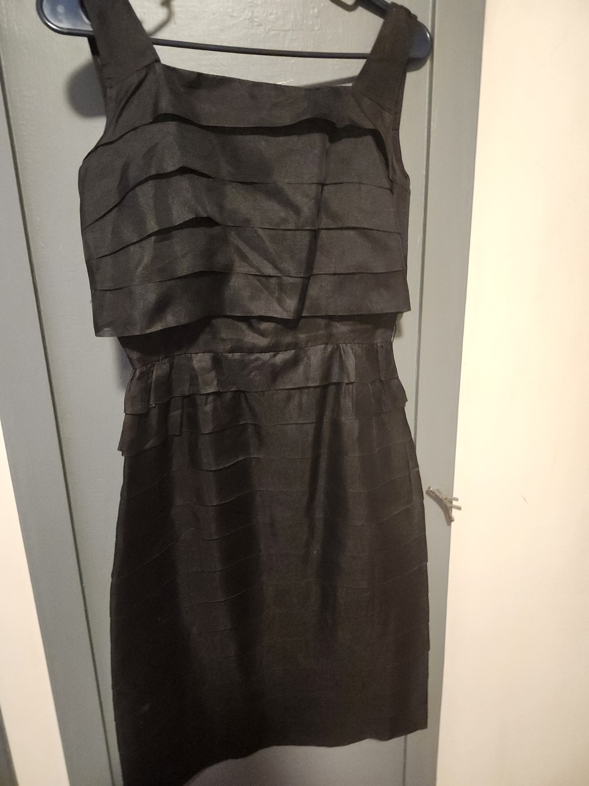 White House Black Market Black Solid Sleeveless Square Neck Zip Dress S