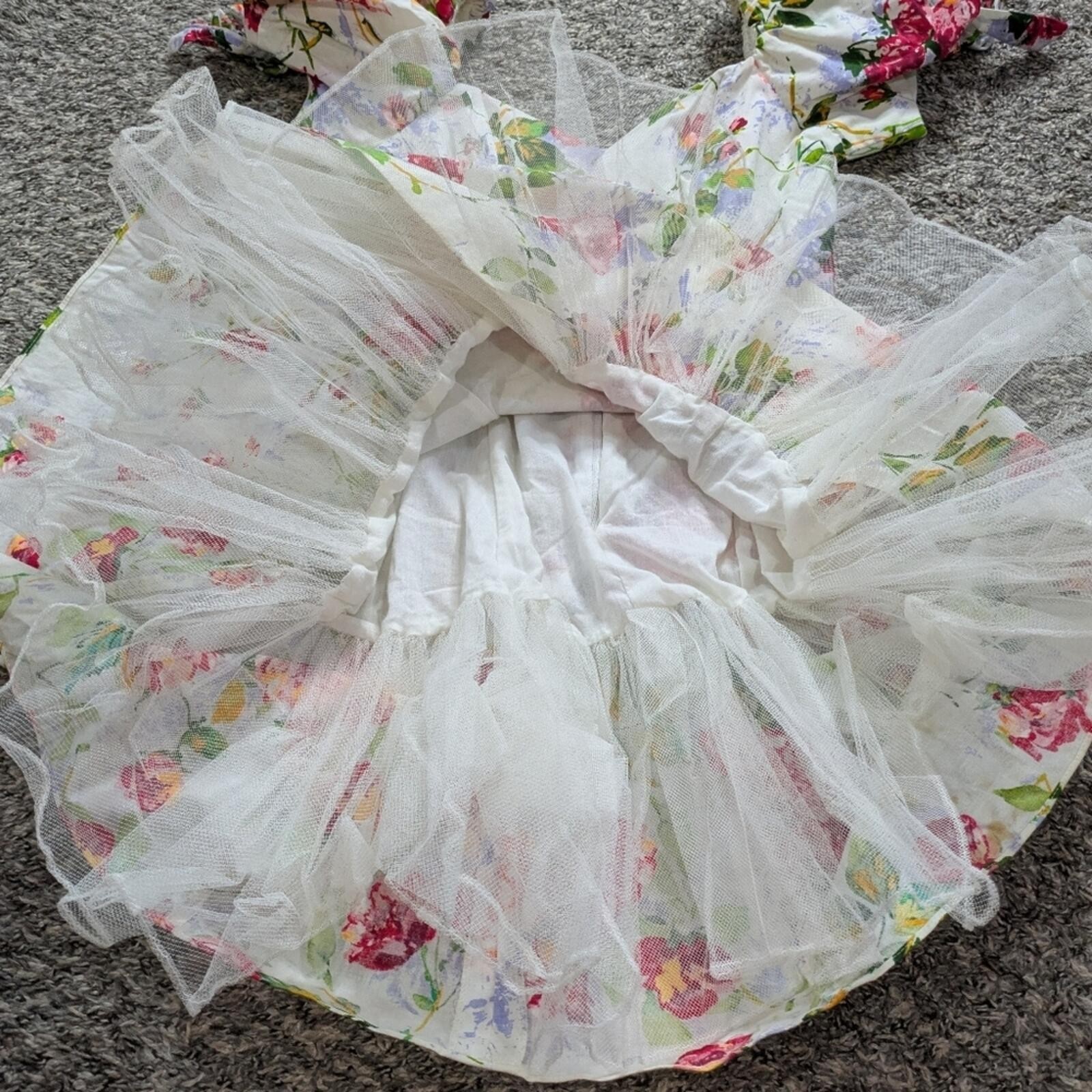 Vintage DBA LA White Red Blue Floral V Neck Puff Sleeve A Line Knee Length Dress