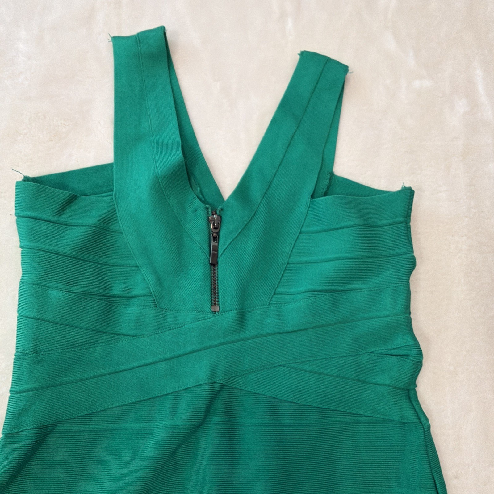 Bebe Green Bandage V-neck Mini Dress With Back Zipper Closure – L