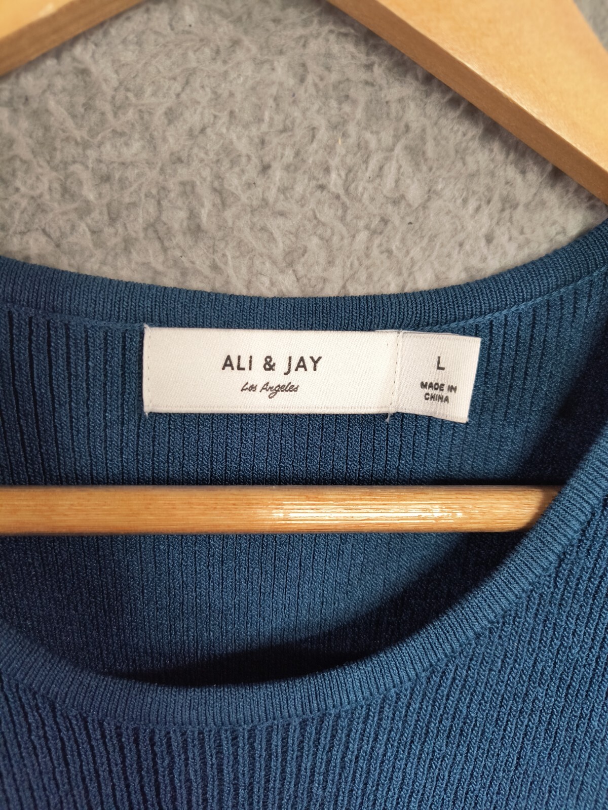 Ali & Jay Party Dress Mini Flutter Cap Sleeve Stretch Knit Large Blue Green NEW