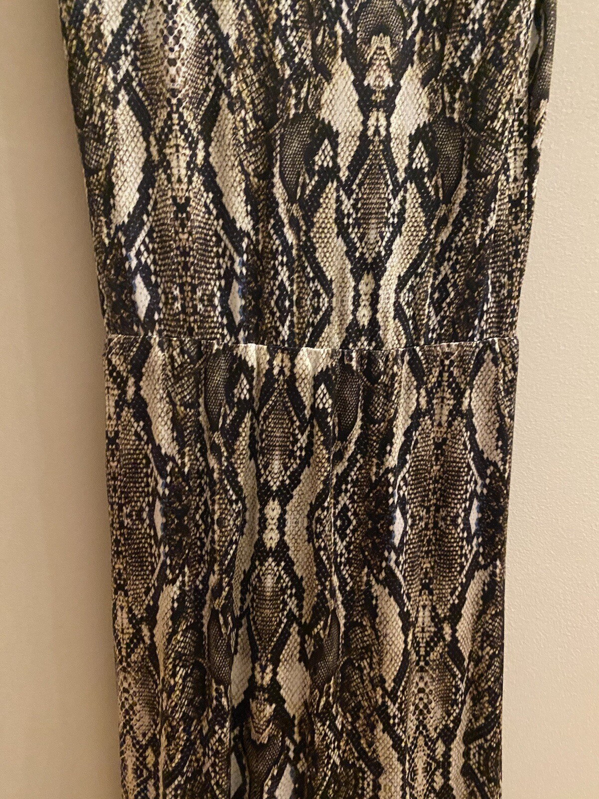 Dress V-neck Ruched Snake Print Midi Cocktail Dress New XXS