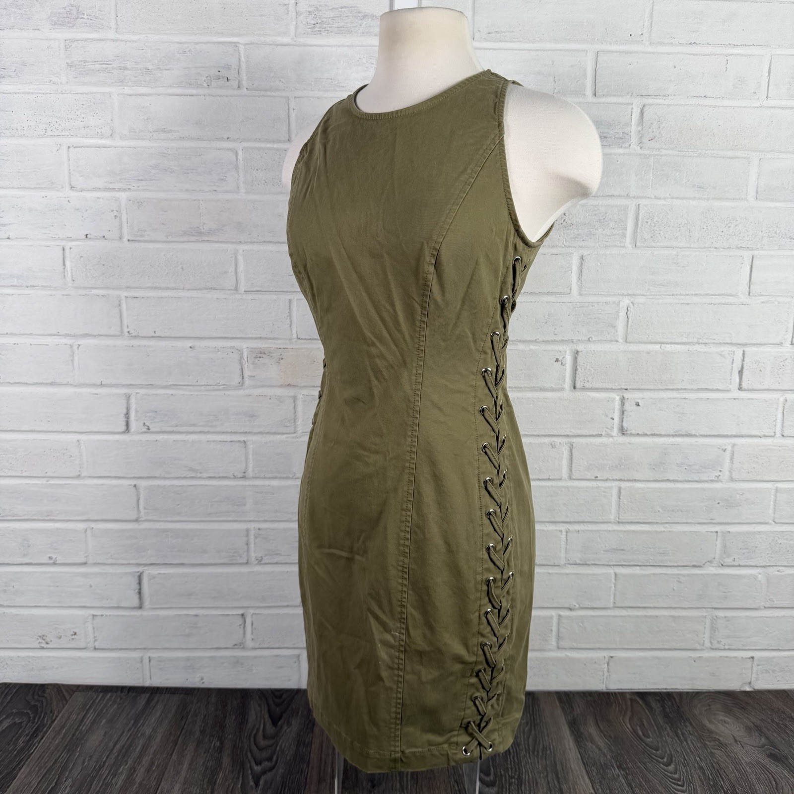 A.L.C Valera Mini Dress Women Size 4 Sage Olive Green Lace Side Cotton Crew Neck