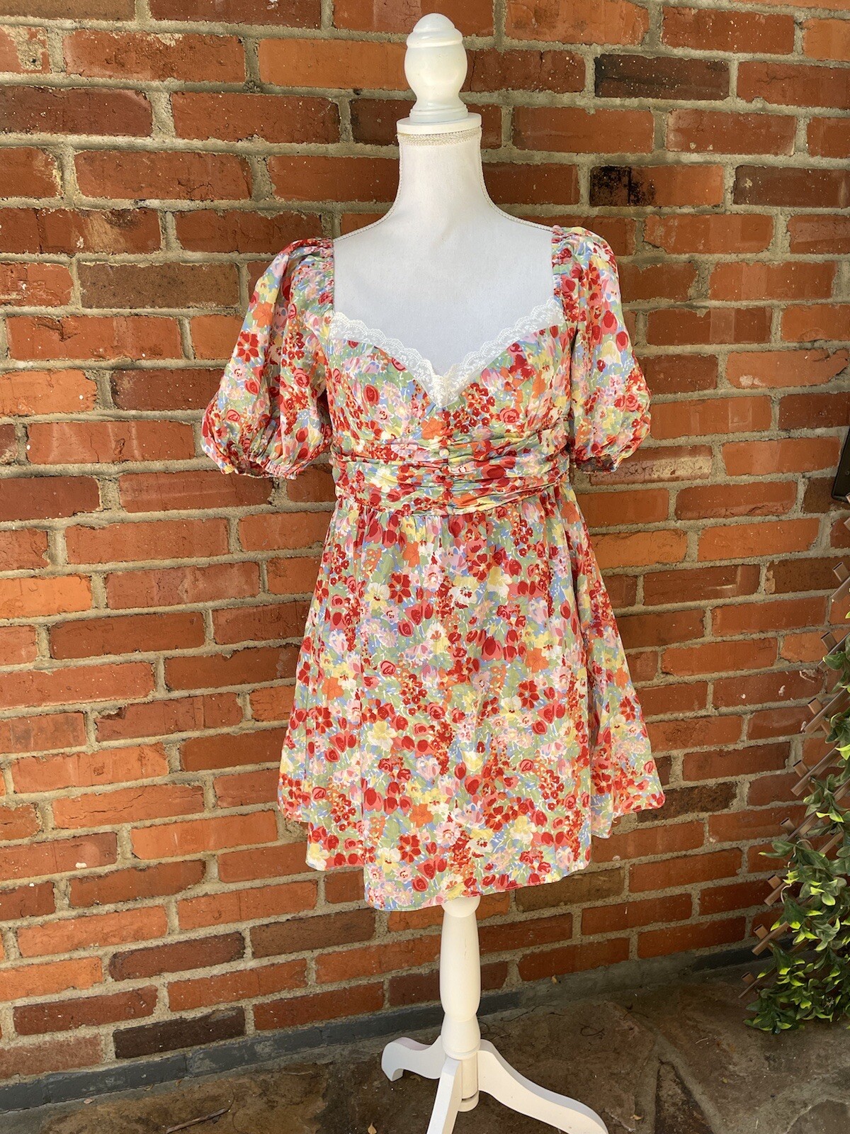New NWT All About May Say Hello Dress Floral Mini Fit Flare Puff Sleeves Sz 10