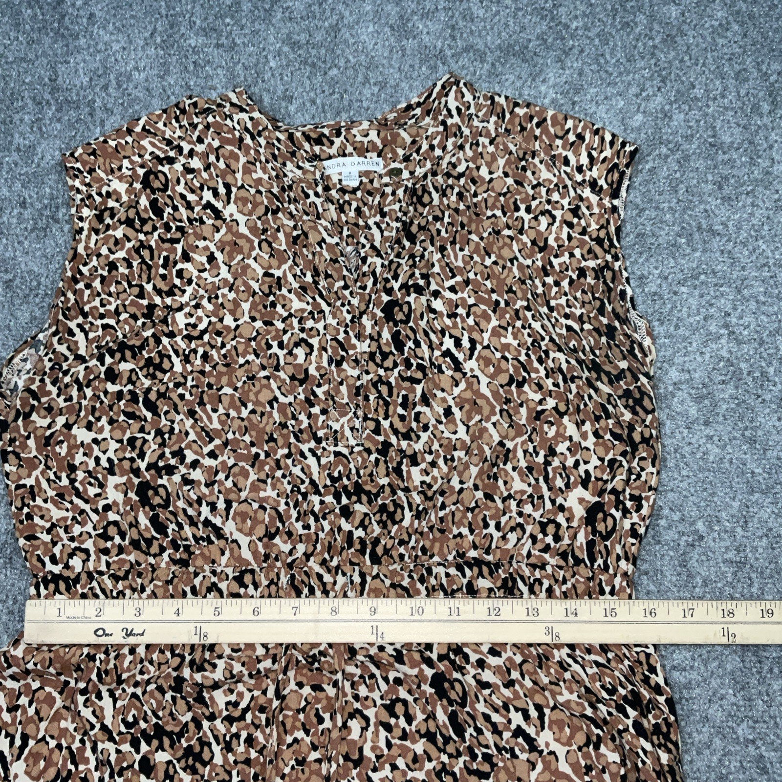 Sandra Darren Dress Womens Size8 Brown animal Print Lightweight Breathable