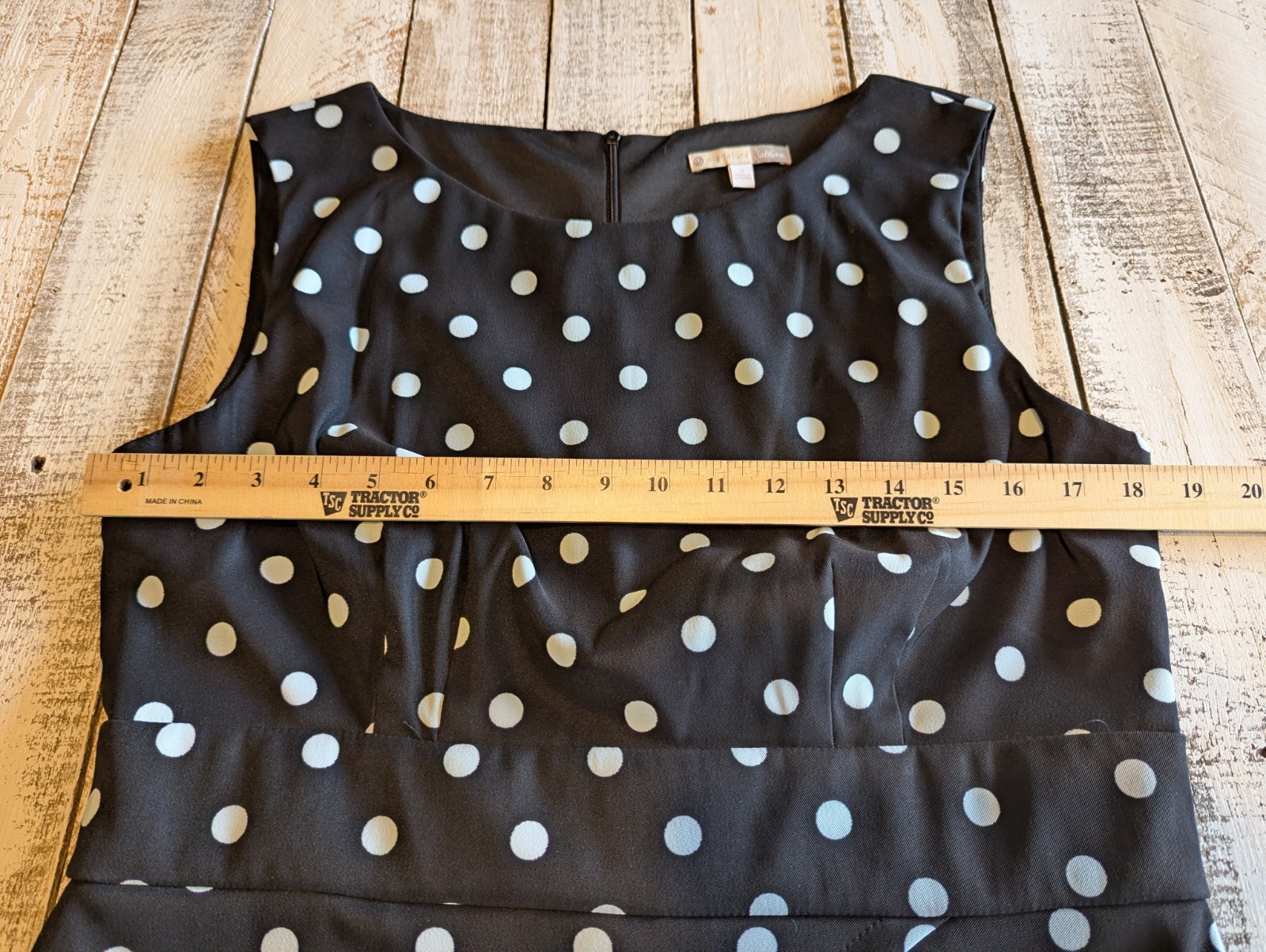 Signature Sabrina Black White Polka Dot Sheath Dress Sleeveless Knee Length