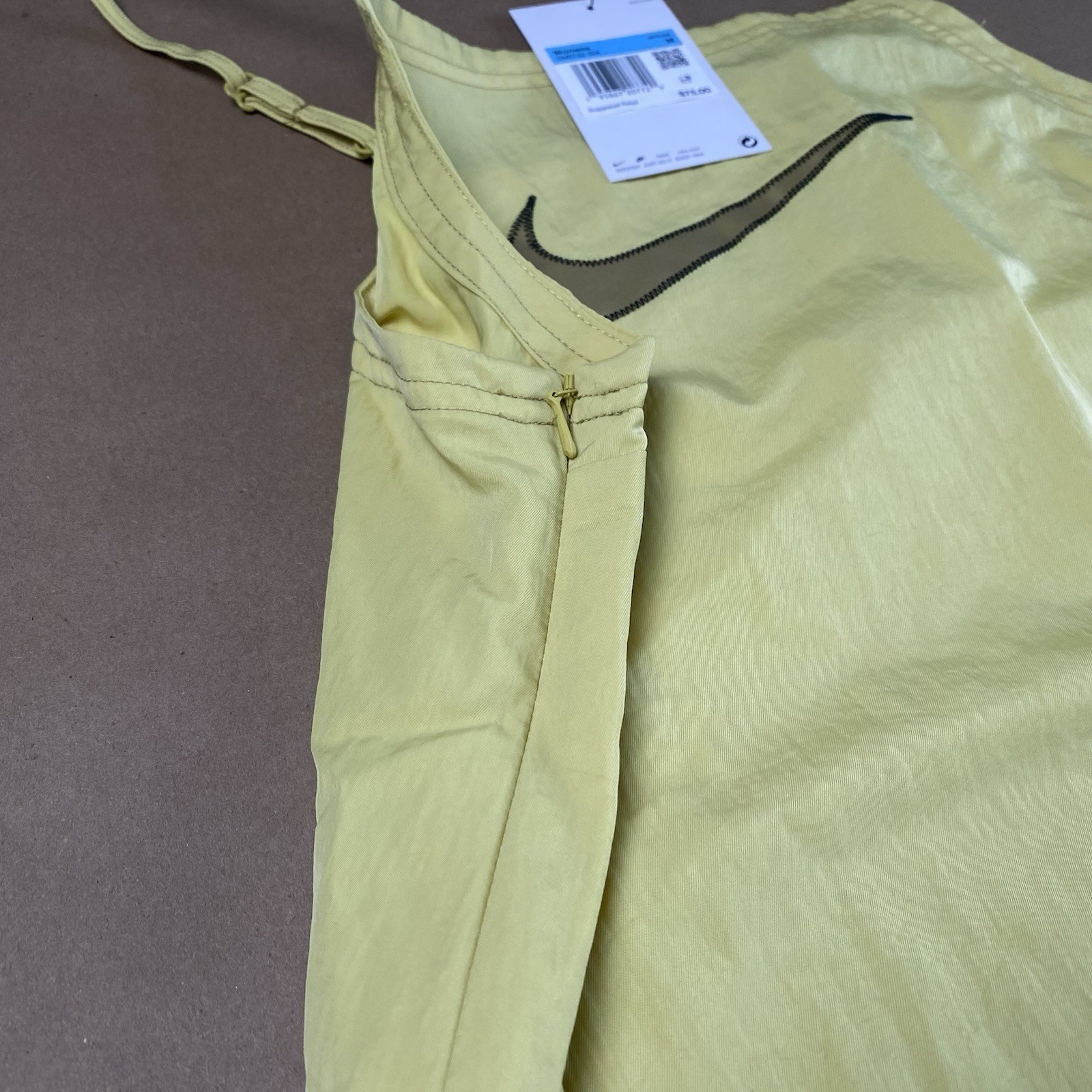 Nike M Medium NSW Swoosh Woven Casual Cami Dress Yellow Women Celery Sportswear