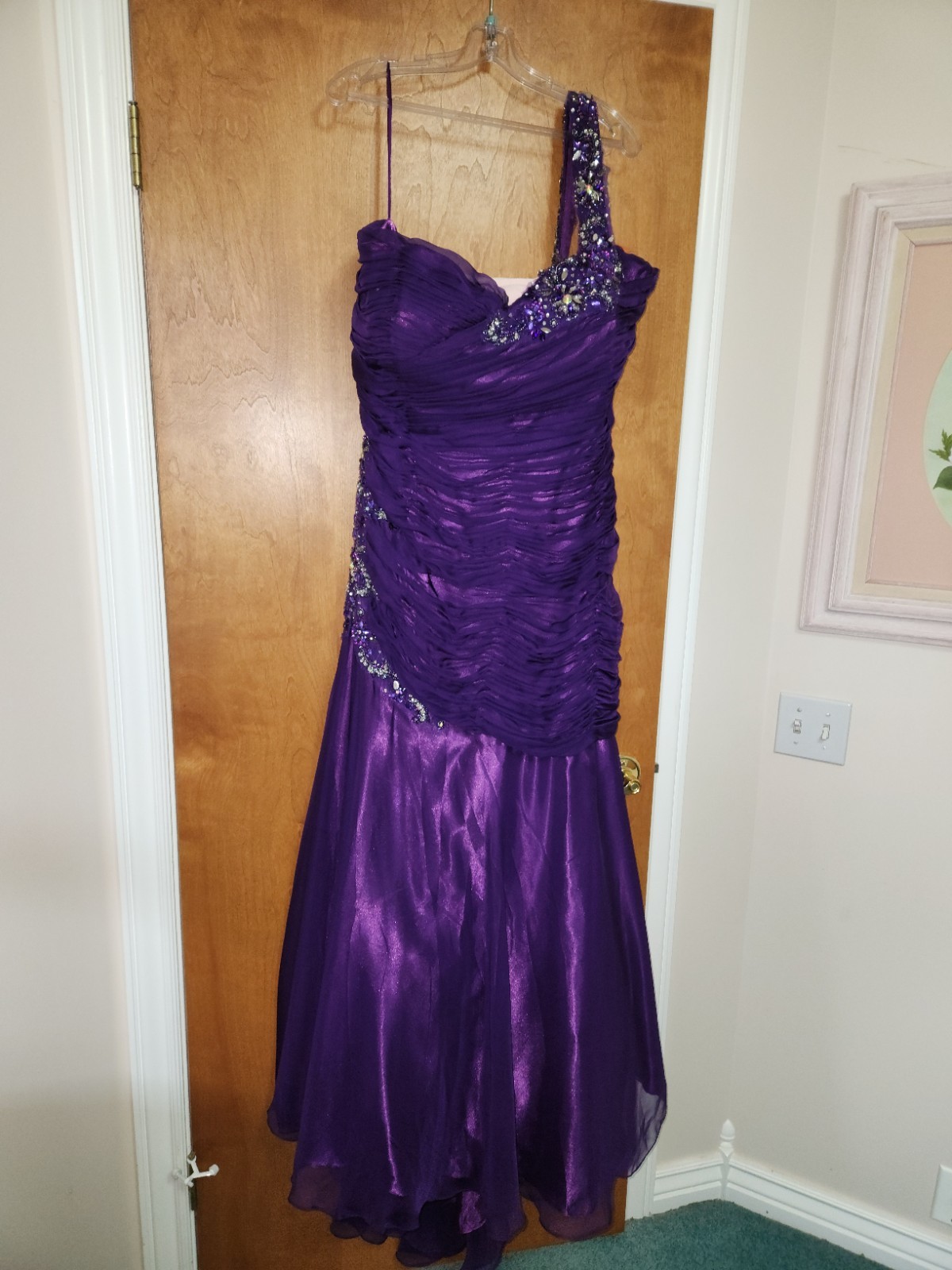 May Queen Couture Mermaid Style Dress, Purple, Chiffon, Size 20.