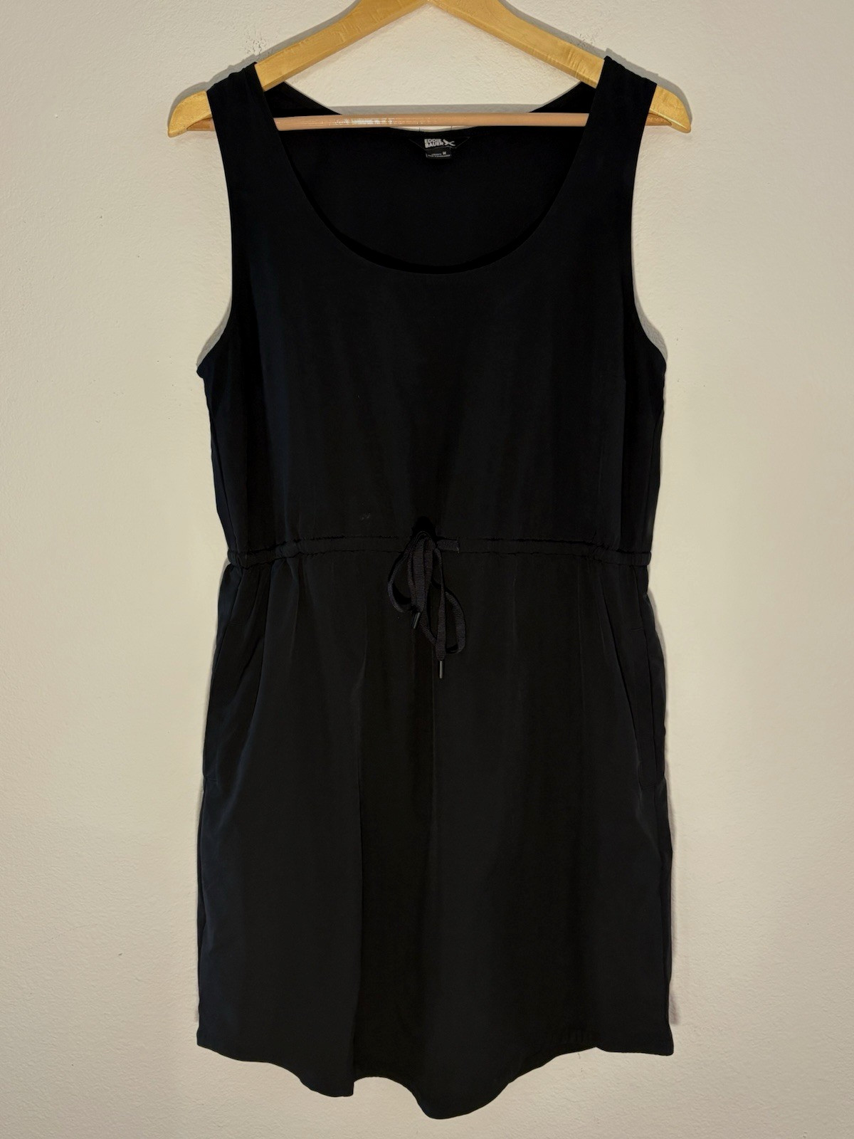 Eddie Bauer Athletic Sleeveless Tank Dress Drawstring Waist Hiking Sz M Black