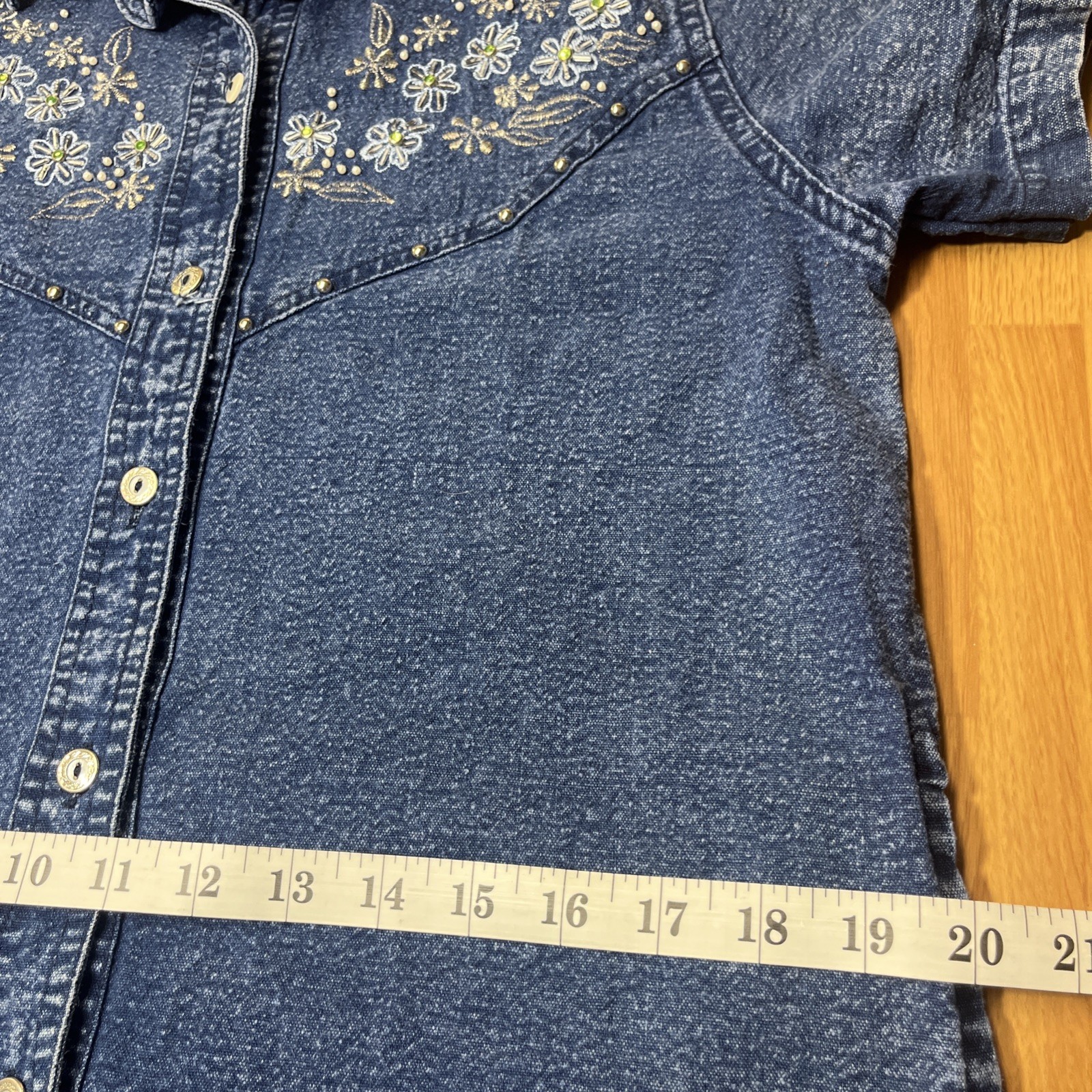JANE ASHLEY Denim Dress M/L Pockets Floral Embroidered Cottage Peasant 90s VTG
