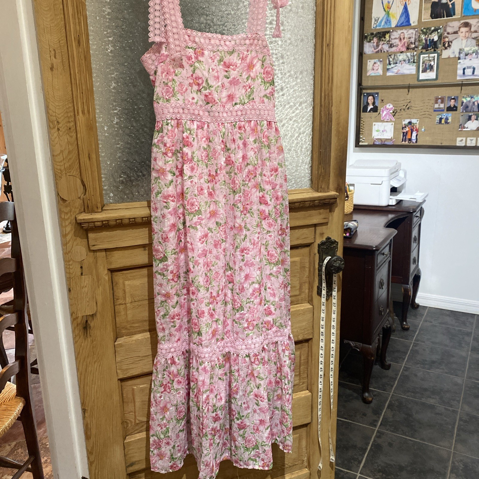 NWOT BY THE RIVER LARGE PINK FLORAL SHOULDER TIES MAXI DRESS