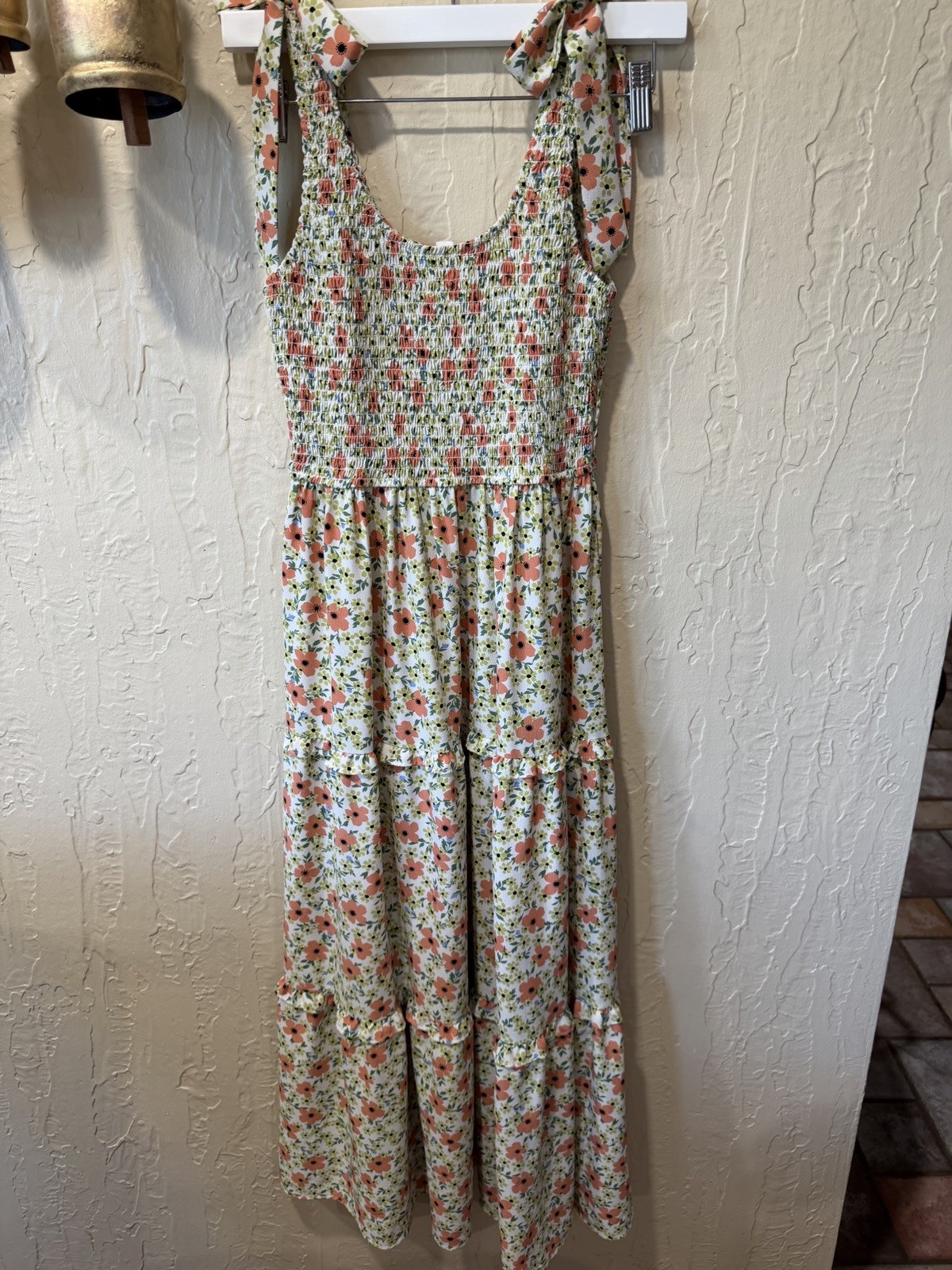 By the River Women’s S Floral Square Neck Strappy Sleeveless Midi Smocked Dress