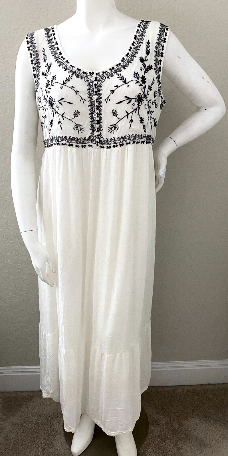 Velzera Embroidered Floral Sleeveless Layered Maxi Dress Off White Plus 1XL 2XL