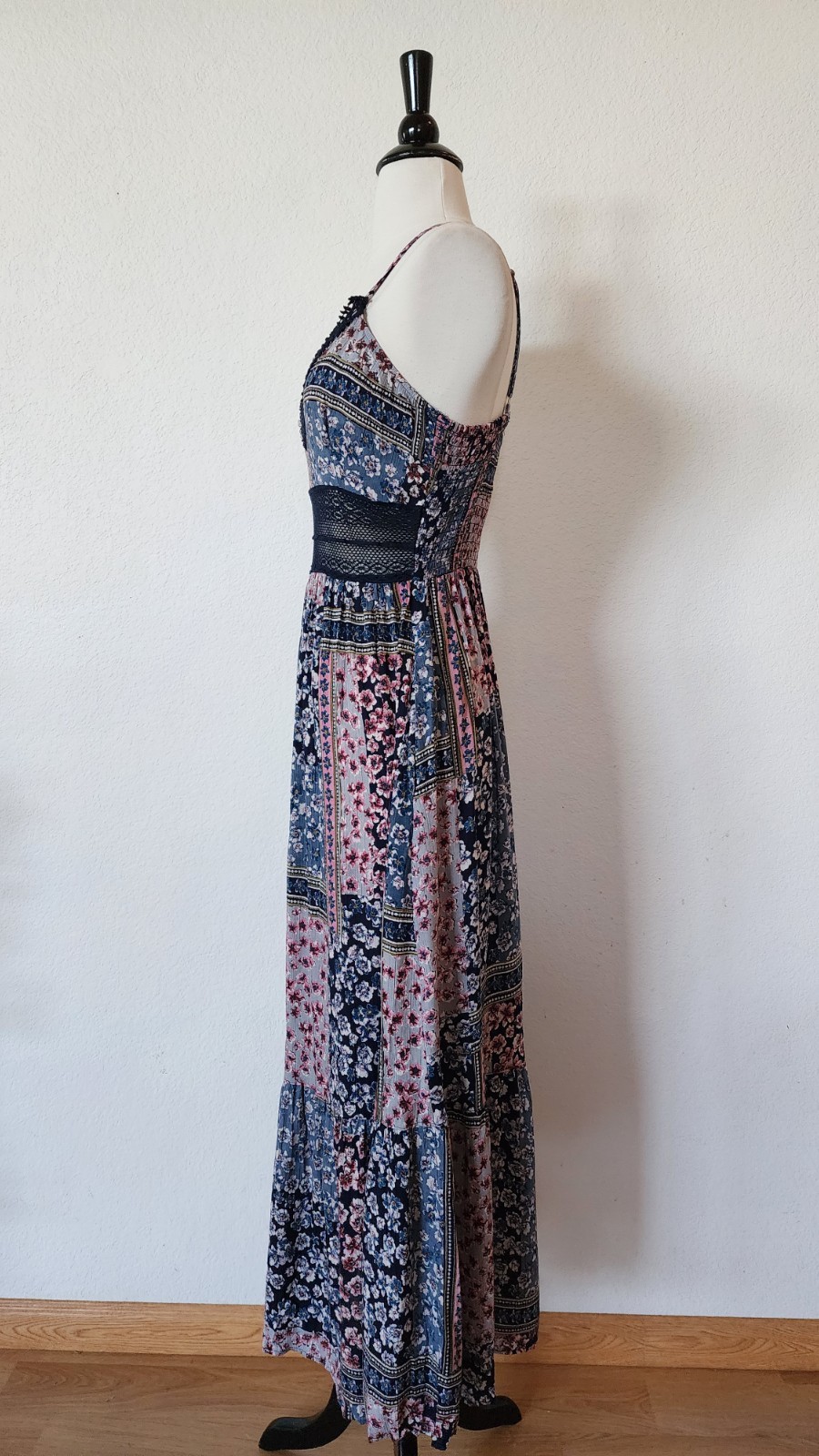 New Anthro Maxi Dress Size Small Navy Floral Coquette Crochet Boho Brunch