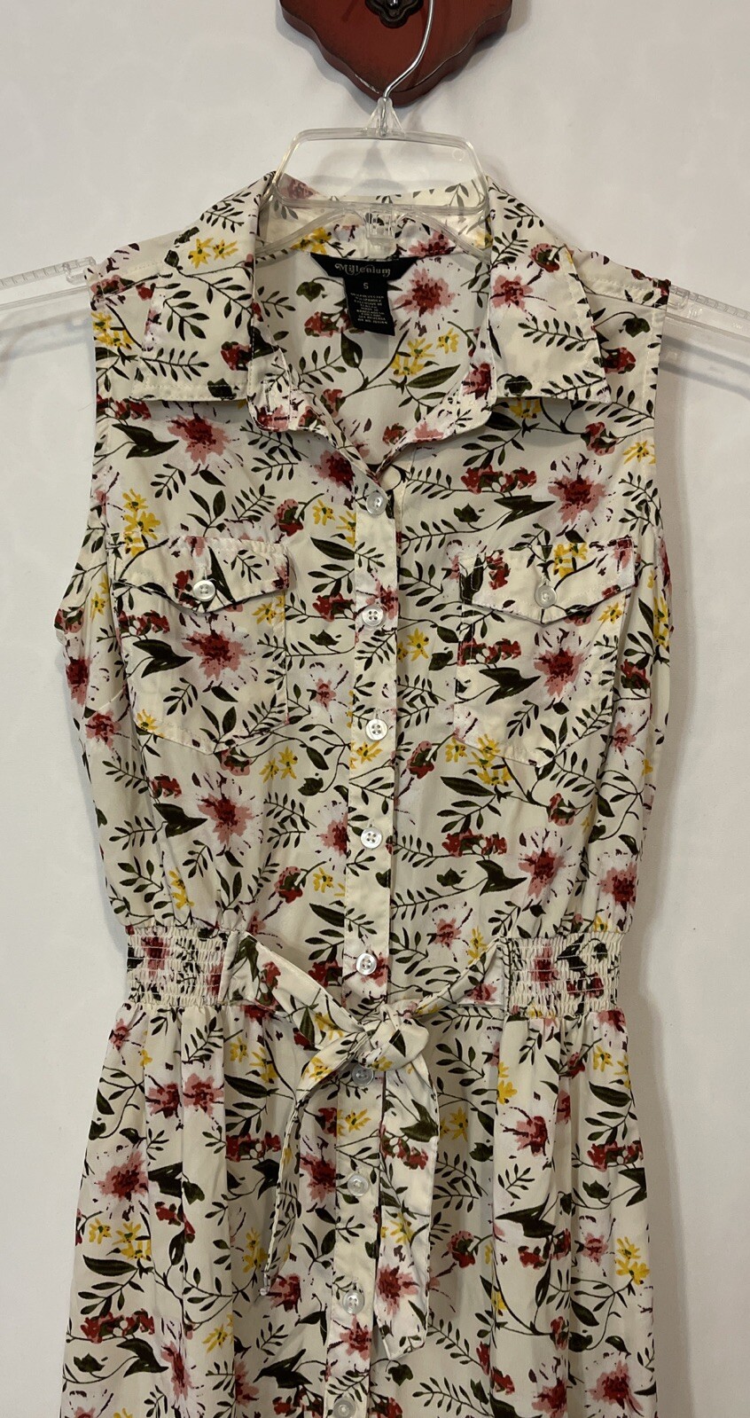 Millenium Womens Small Ivory Floral Button-Up Sleeveless Knee-Length Dress A4388