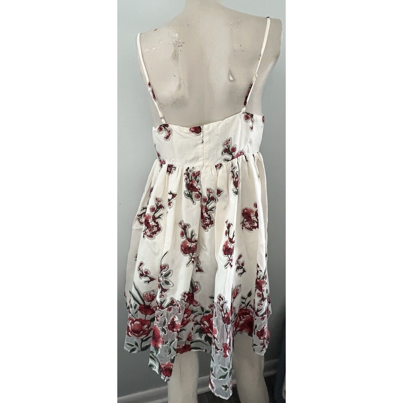 Storia Floral Mini Dress Medium White Red Rose Cottagecore Boho Summer Sundress