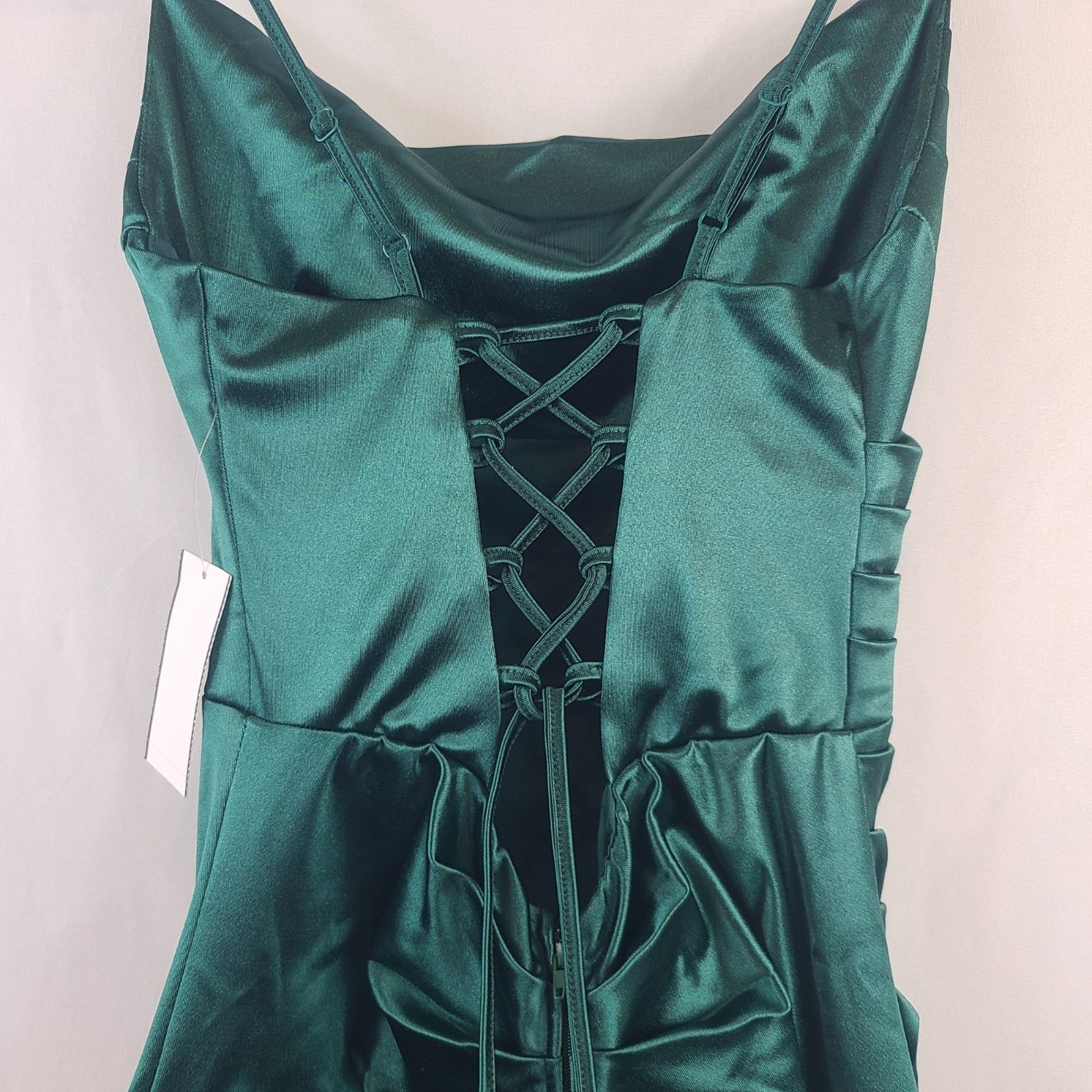 NEW B Darlin Green Satin Ruched Maxi Dress Spaghetti Straps Lace-Up Back Sz 5/6