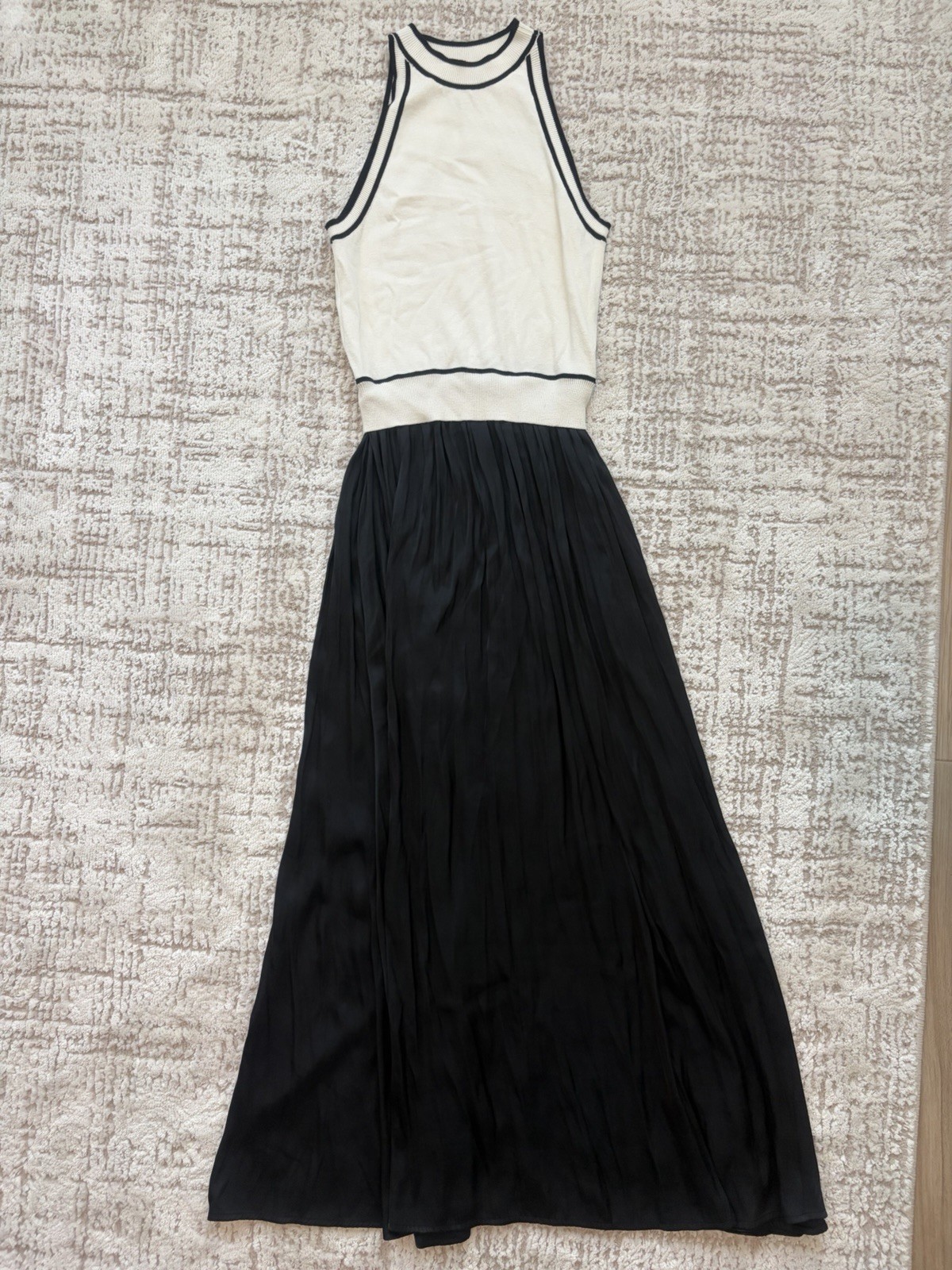 Rachel Zoe Women’s Long Midi Dress Size Small Black And White Quiet Luxury