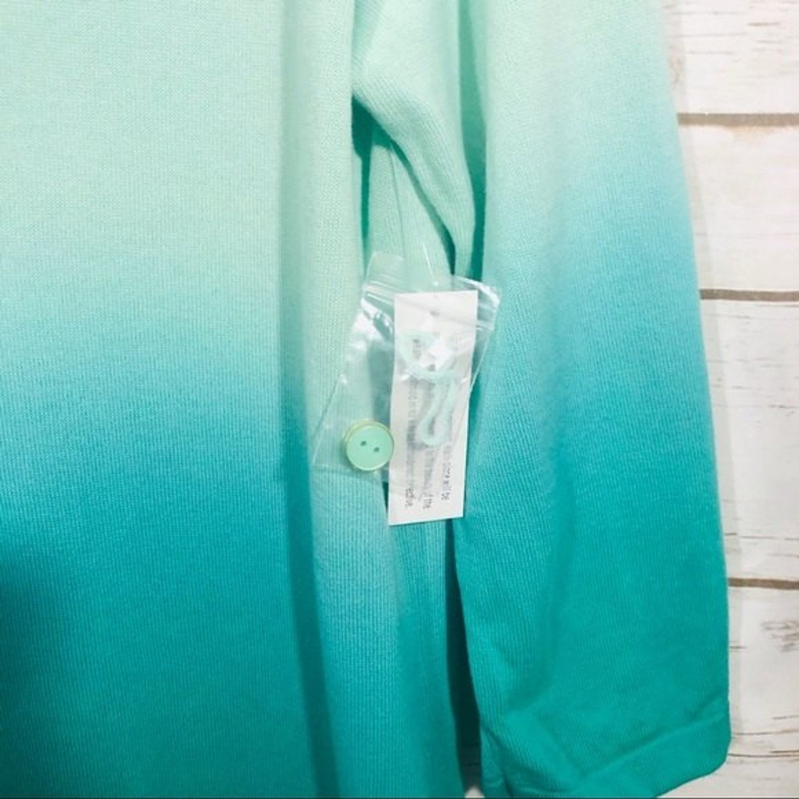 Isaac Mizrahi live Vneck button down sweater dress size M