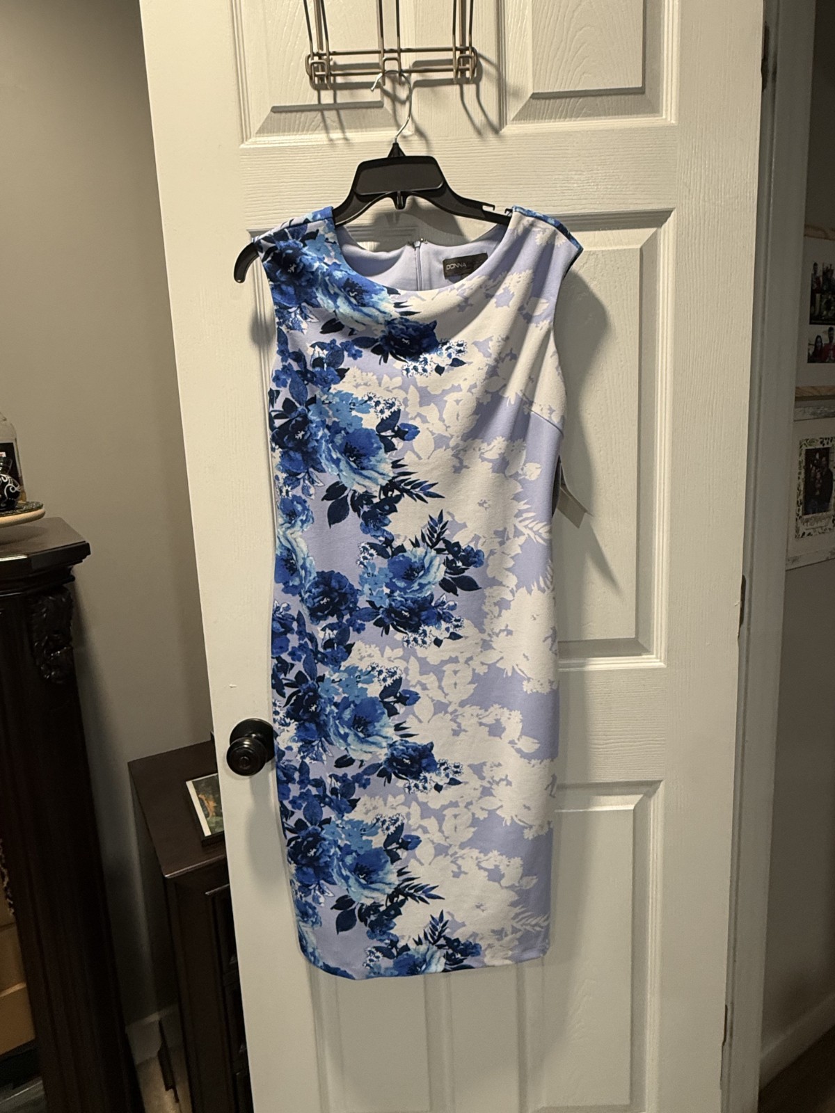 NWT, Donna Ricco New York dress, blue floral sheath dress