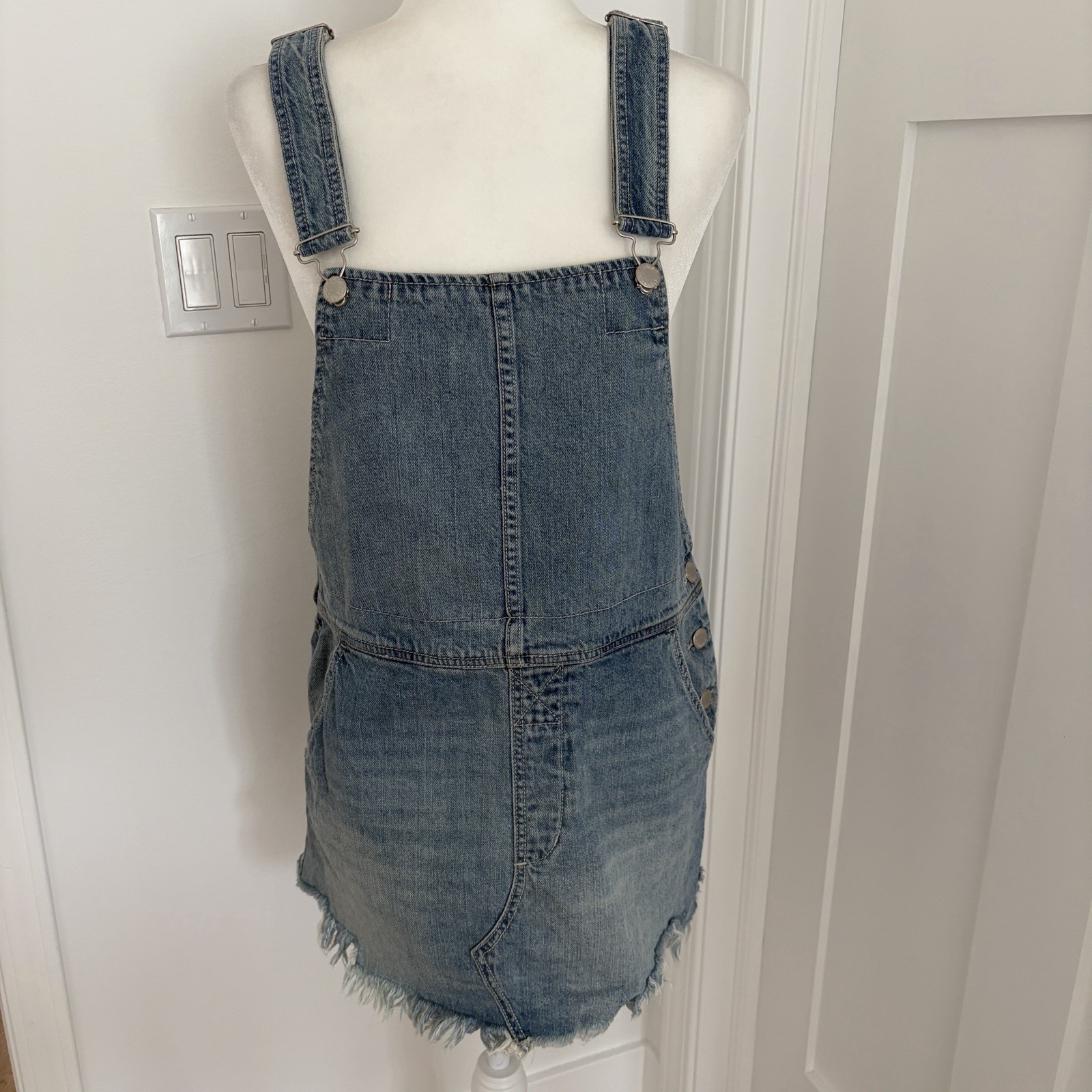 Free People Distressed Frayed Blue Denim Dress Overall Dress Size 8*D25