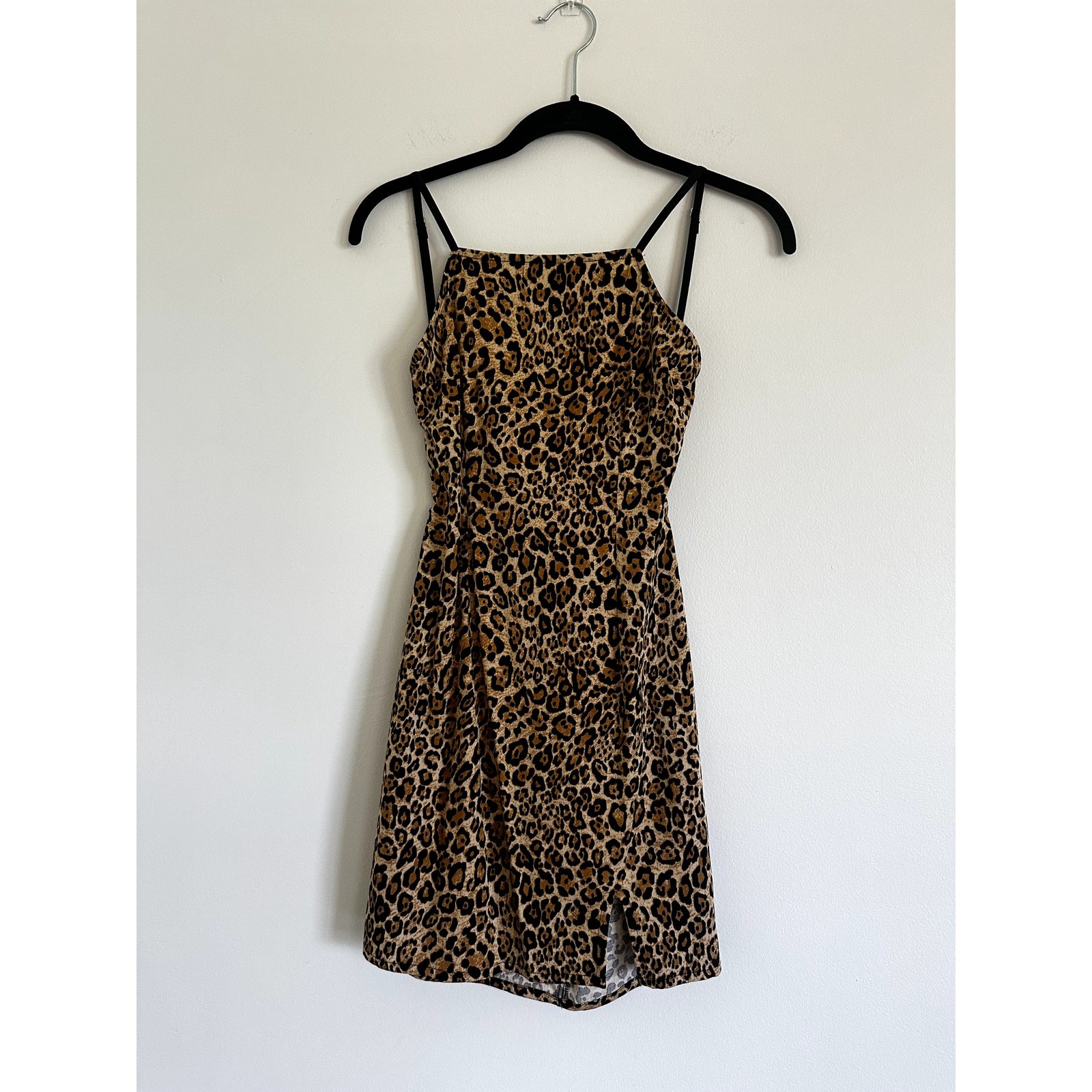 New With Tags Urban Outfitters Mini Cheetah Print Open Back Dress XS
