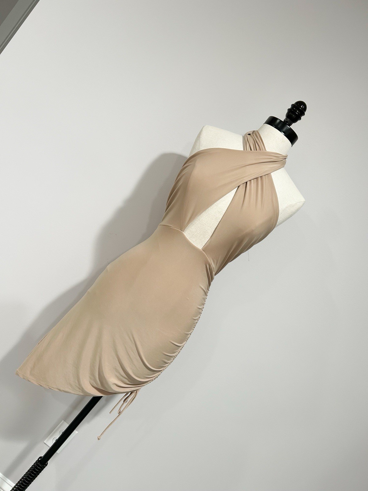 Saint Beige Solid Halter Ruched Stretch Bodycon Midi Dress M Mesh Poly/Spandex