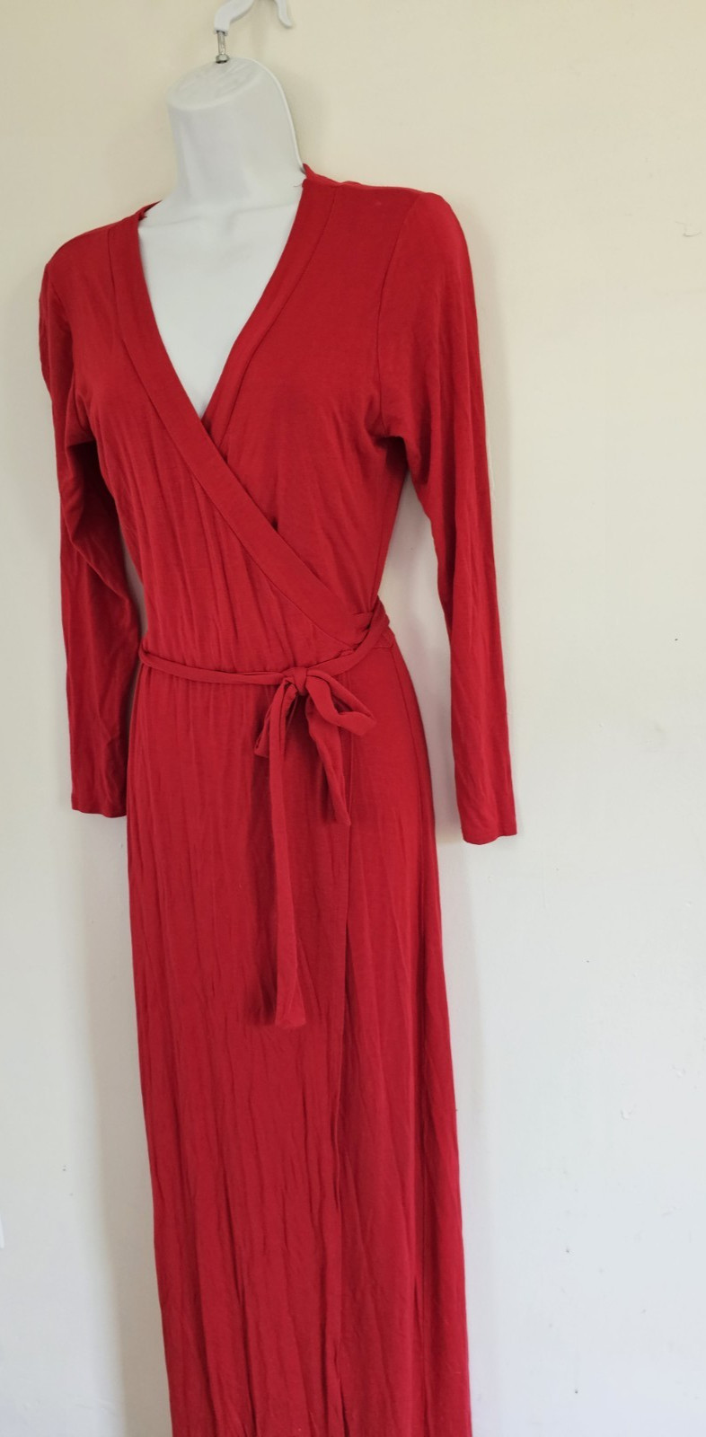 Got Style USA Red Wrap Crossover Maxi Dress size Medium Long Sleeve V-Neck