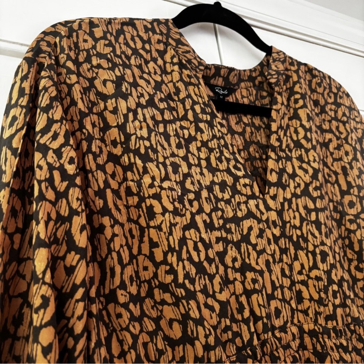 Rails Maple Dress Batik Cheetah Leopard Size Medium Long Sleeve Cinch Midi Dress