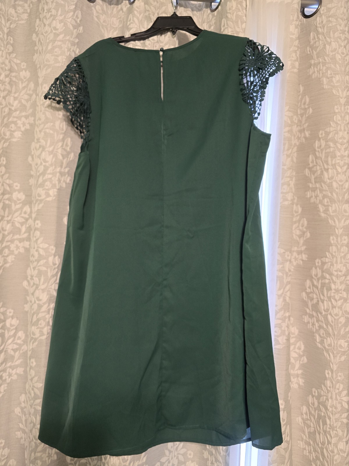SHEIN CURVE Women’s 3XL Green Solid Shift Dress Crochet Cap Sleeve Zip Back