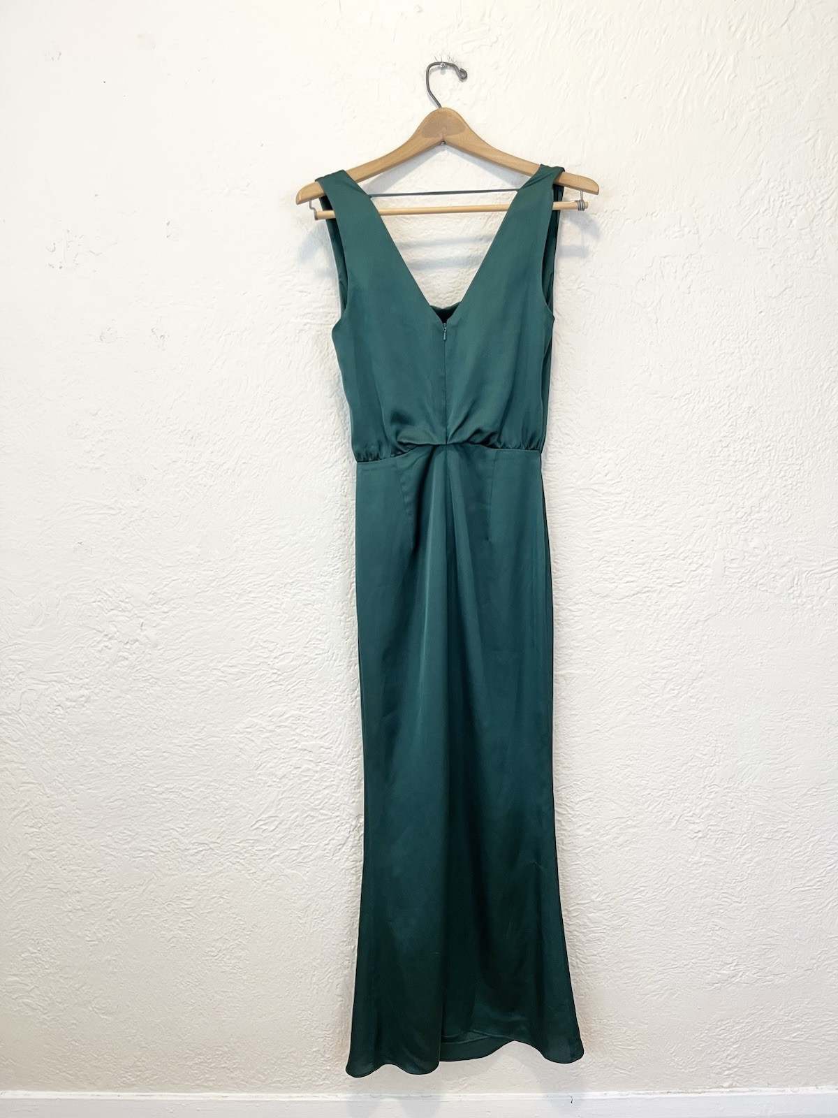 Fame and Partners Maxi Dress Emerald Green Satin Formal Gown size 4