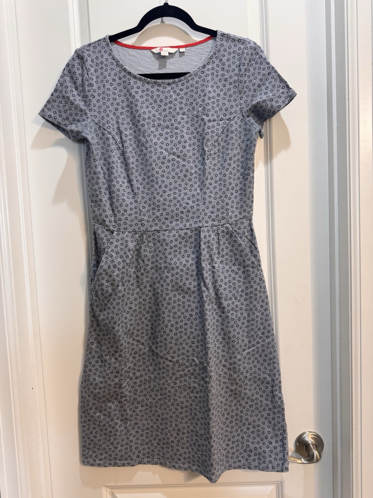 Boden Blue Floral Dress Sz6R Round Neck Short Sleeve Armpit To Armpit19”