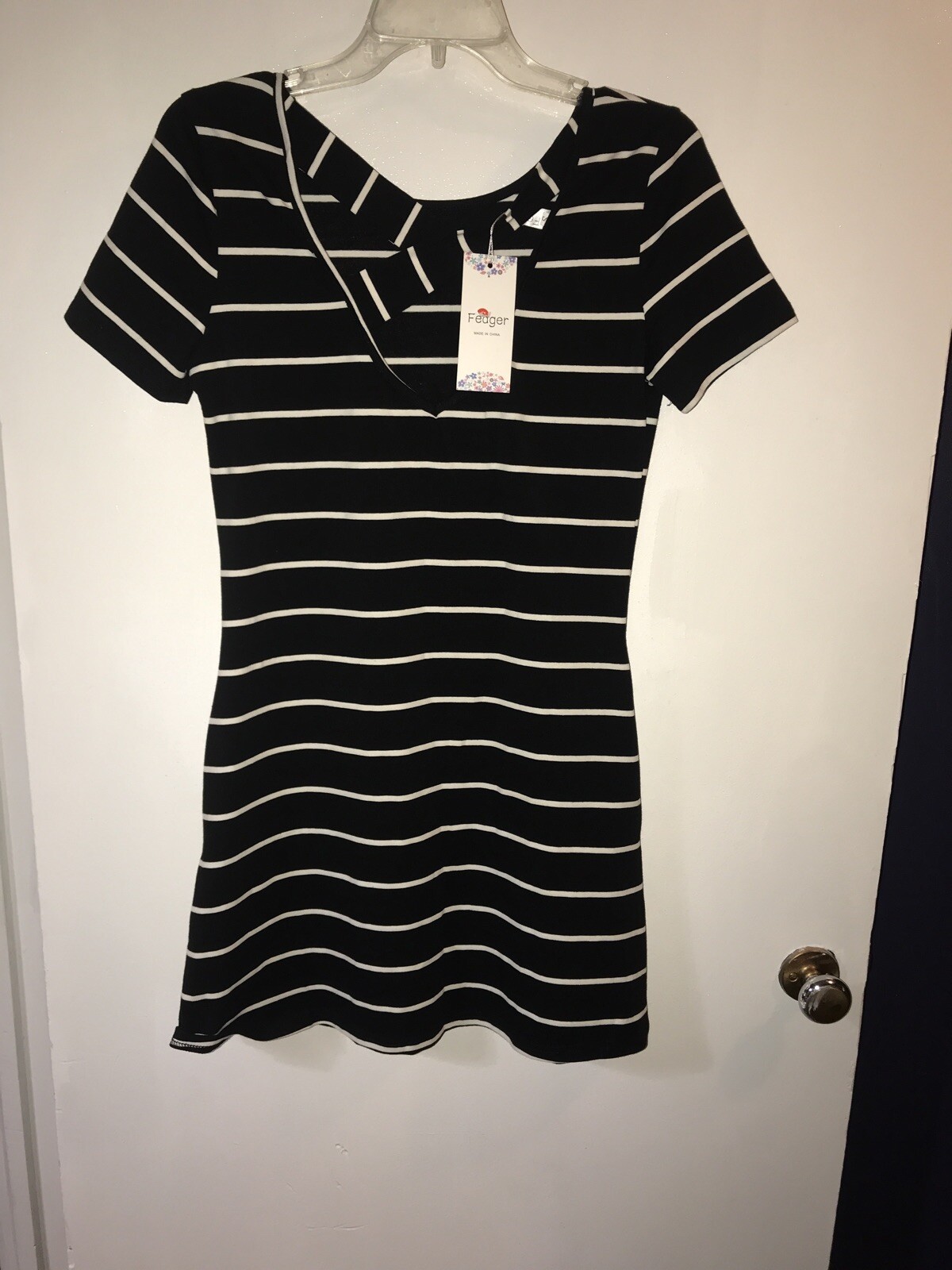 Feager Women’s Black &White Striped Dress Top Criss Cross Back Sz Small New