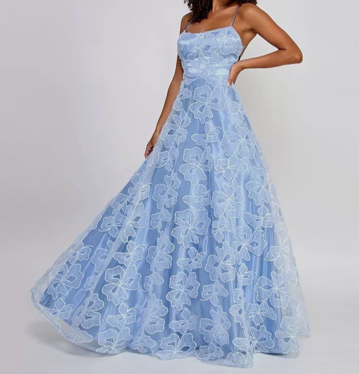 Say Yes To The Prom Women’s Light Blue Sequin Lace Strappy Ball Gown Size 5/6