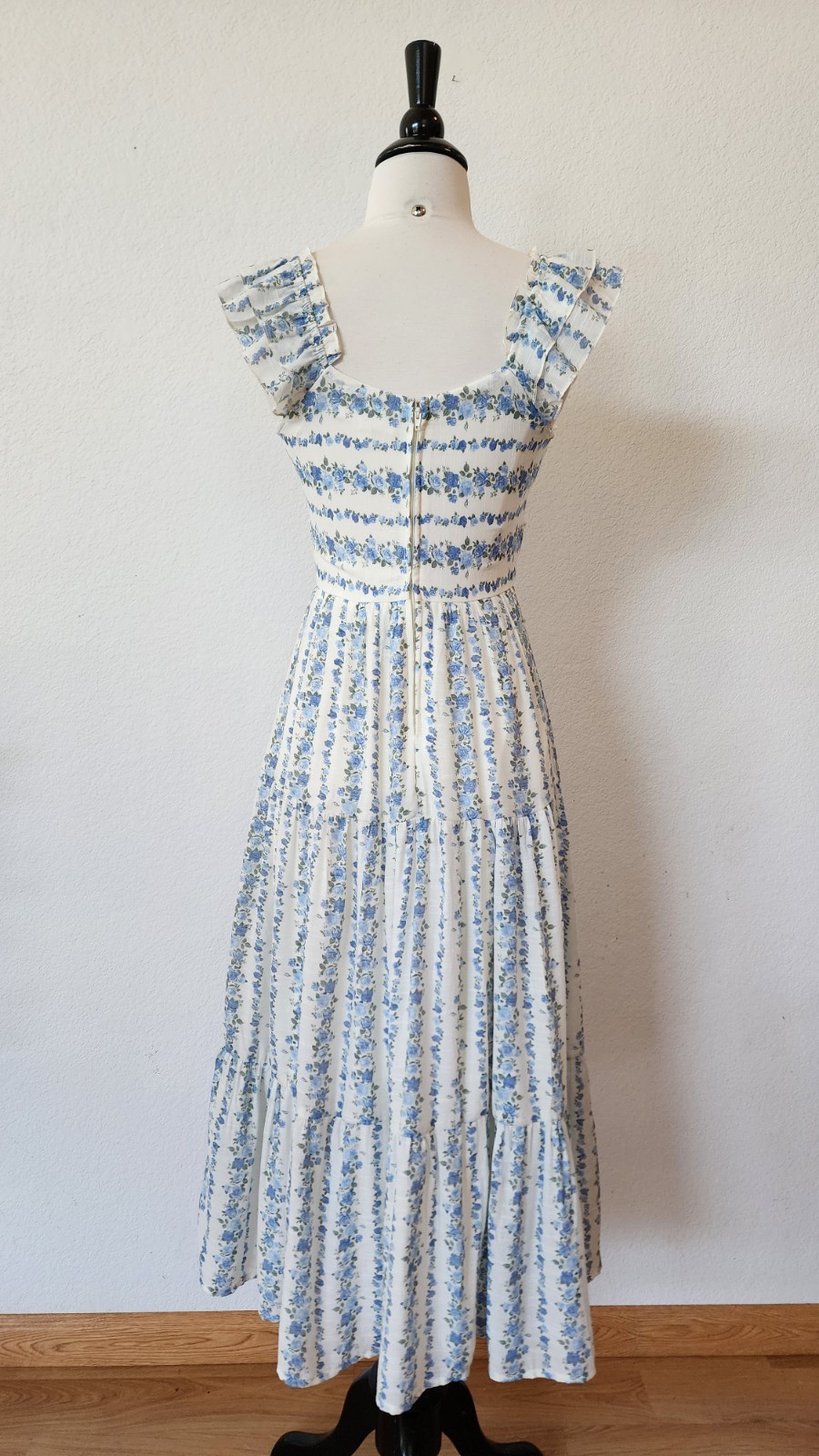 New Anthro Maxi Dress Size Small Blue Floral Coquette Wedding Brunch Crochet