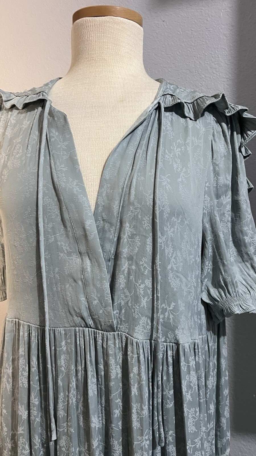 Current Air Women’s Dress Size Medium