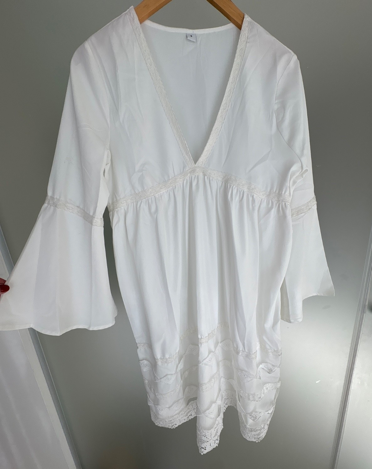 White Boho Lace Trim V-Neck Dress Small Lined Peasant Cottagecore