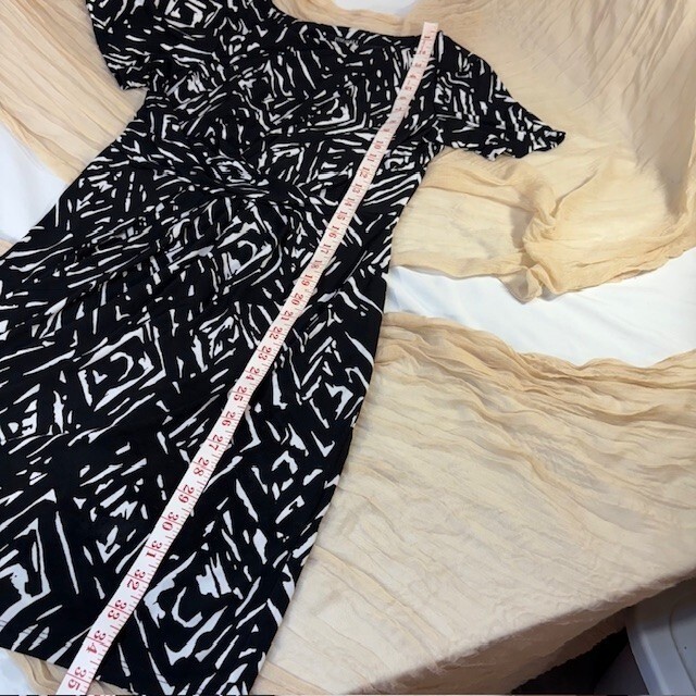 Roz & ALI Black White Geometric Print Short Sleeve Maxi Dress Size S