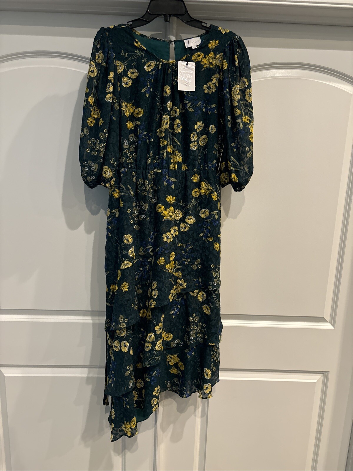 Womans Floral Dress Sugarlips Size Medium Green / Yellow