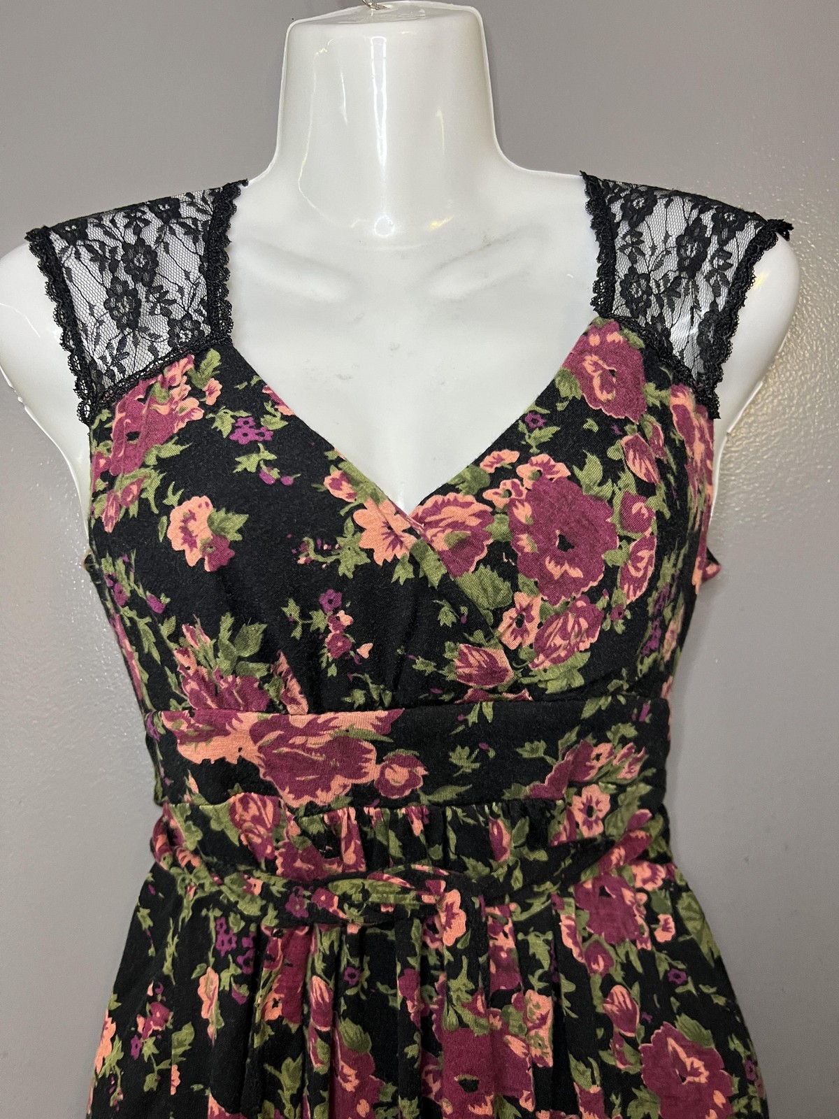 American Rag Cie Dress Womens XS Black Floral Lace Yoke Belted Fit & Flare Short