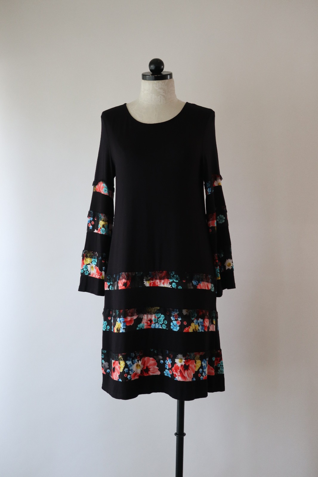 Desigual Black Jersey Colorful Floral Stripes Lace Ruffles Tshirt Dress Women L