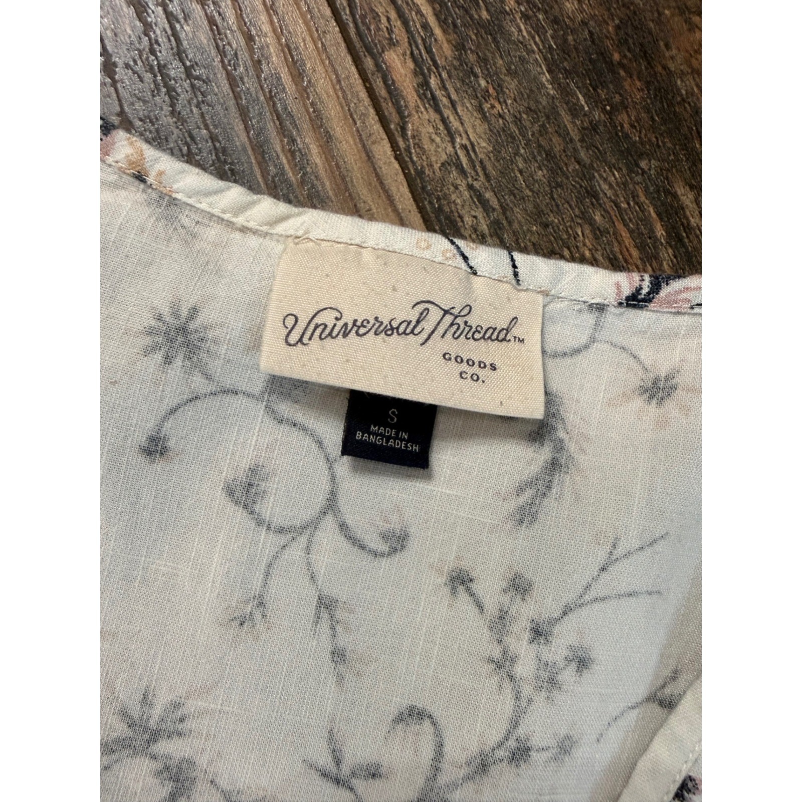 Universal Thread Floral V-Neck Puff Sleeve Mini Dress Cream Navy Small